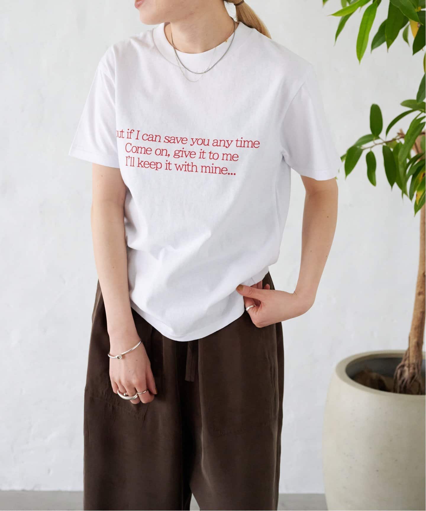 コンパクトロゴTシャツ