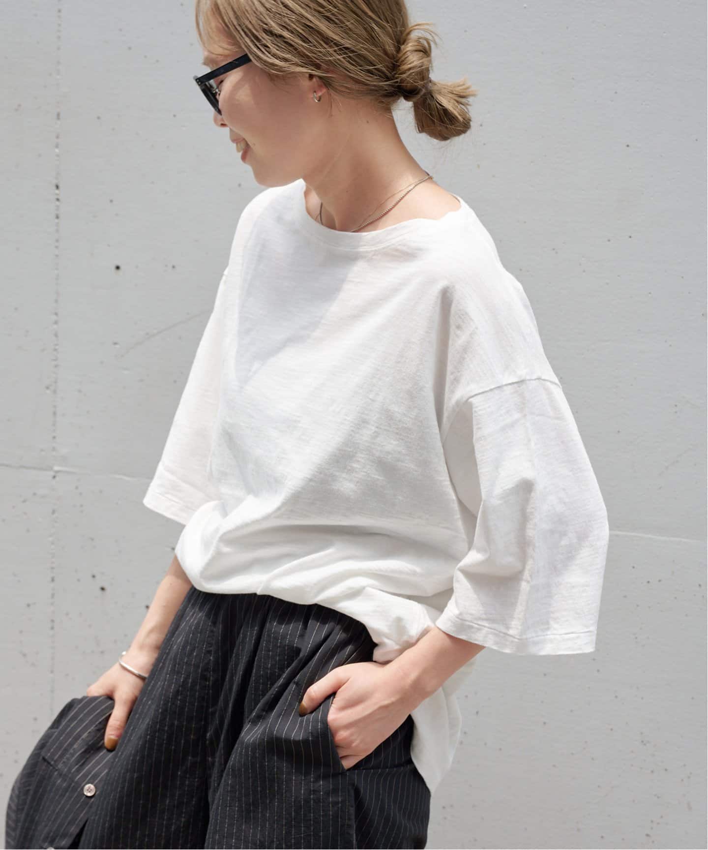 【新品タグ付き】ELLIE ハーフスリーブスラブブラウス スラブテンジクハーフスリーブ TEE セットアップ対応（Tシャツ