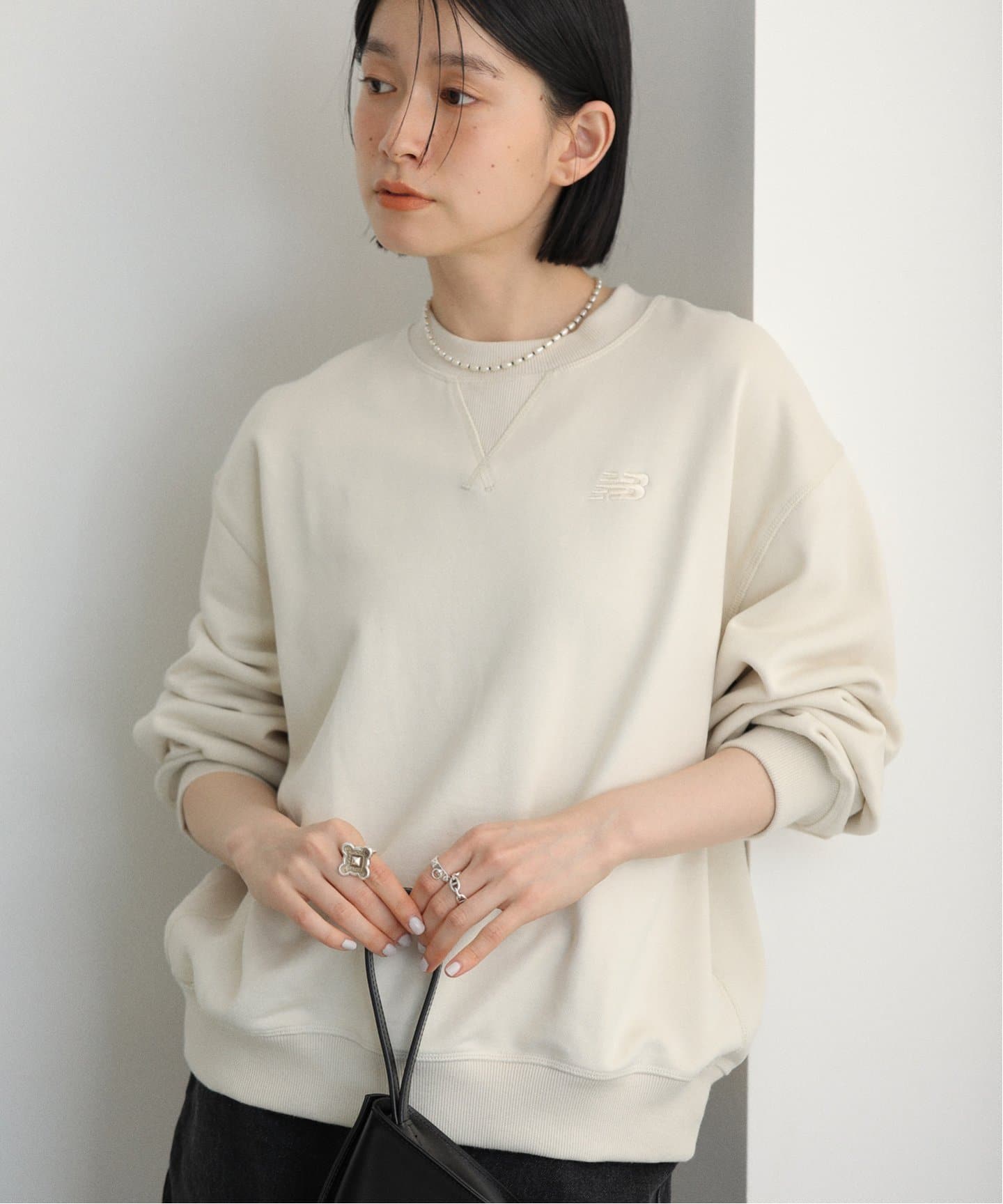 IENA COGTHEBIGSMOKE ワイドスリーブスウェット ホワイト IENA COGTHEBIGSMOKE ワイドスリーブスウェット ホワイト