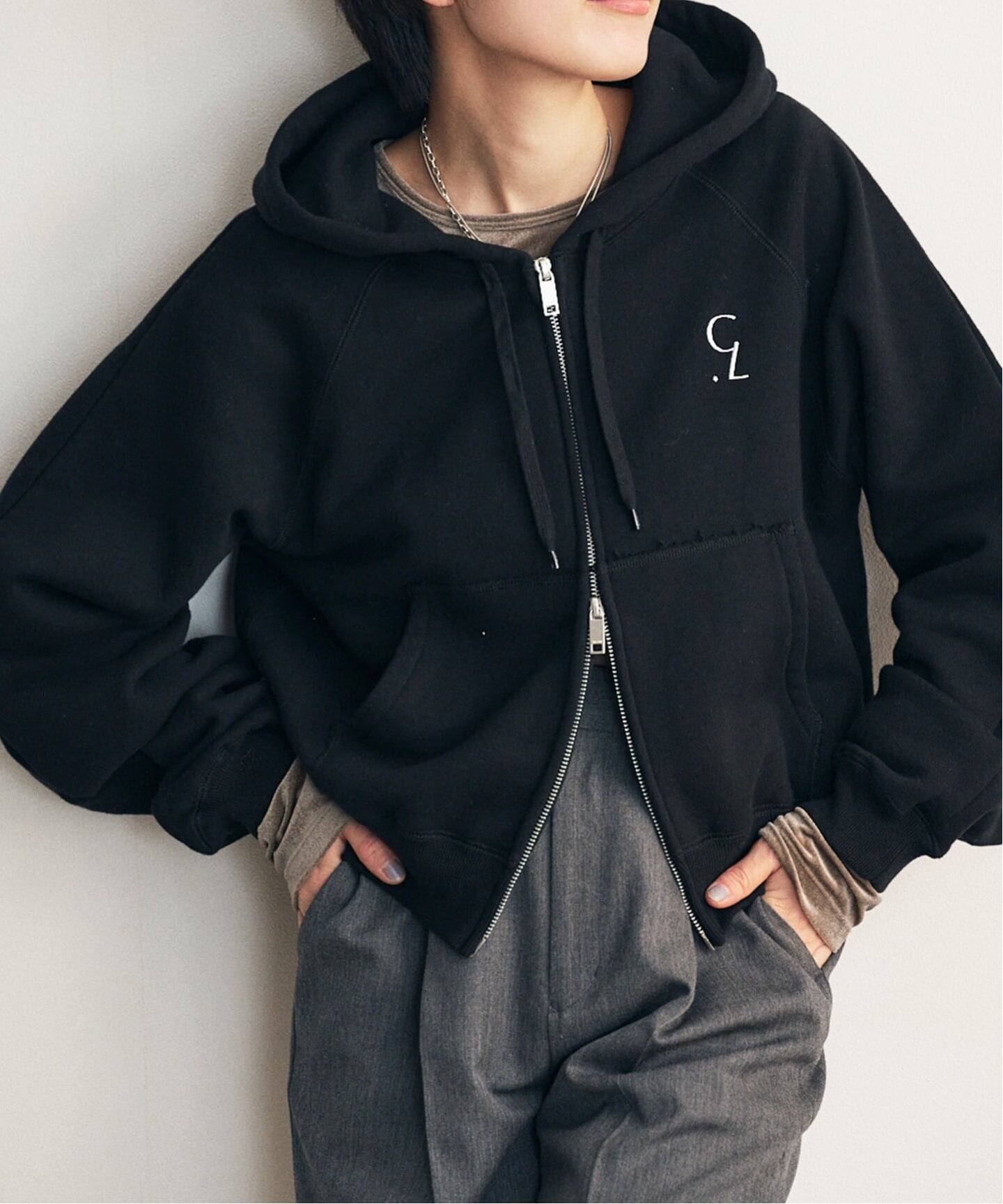 CLANE LOGO COMPACT ZIP UP HOODIE（パーカー）｜BOICE FROM BAYCREW