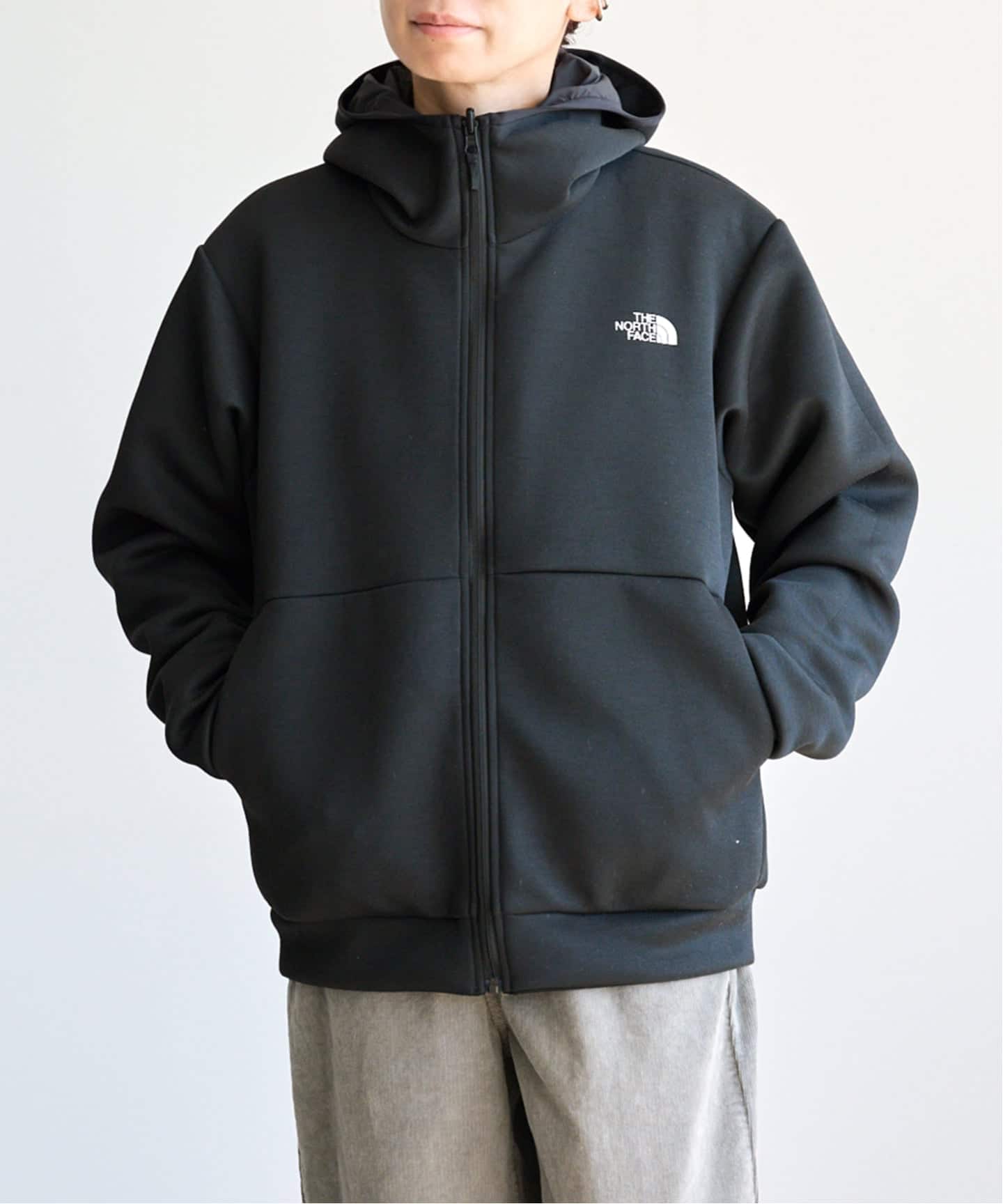 THE NORTH FACE Reversible Tech Air Hoodie(ナイロン THE NORTH FACE Reversible Tech Air Hoodie(ナイロン