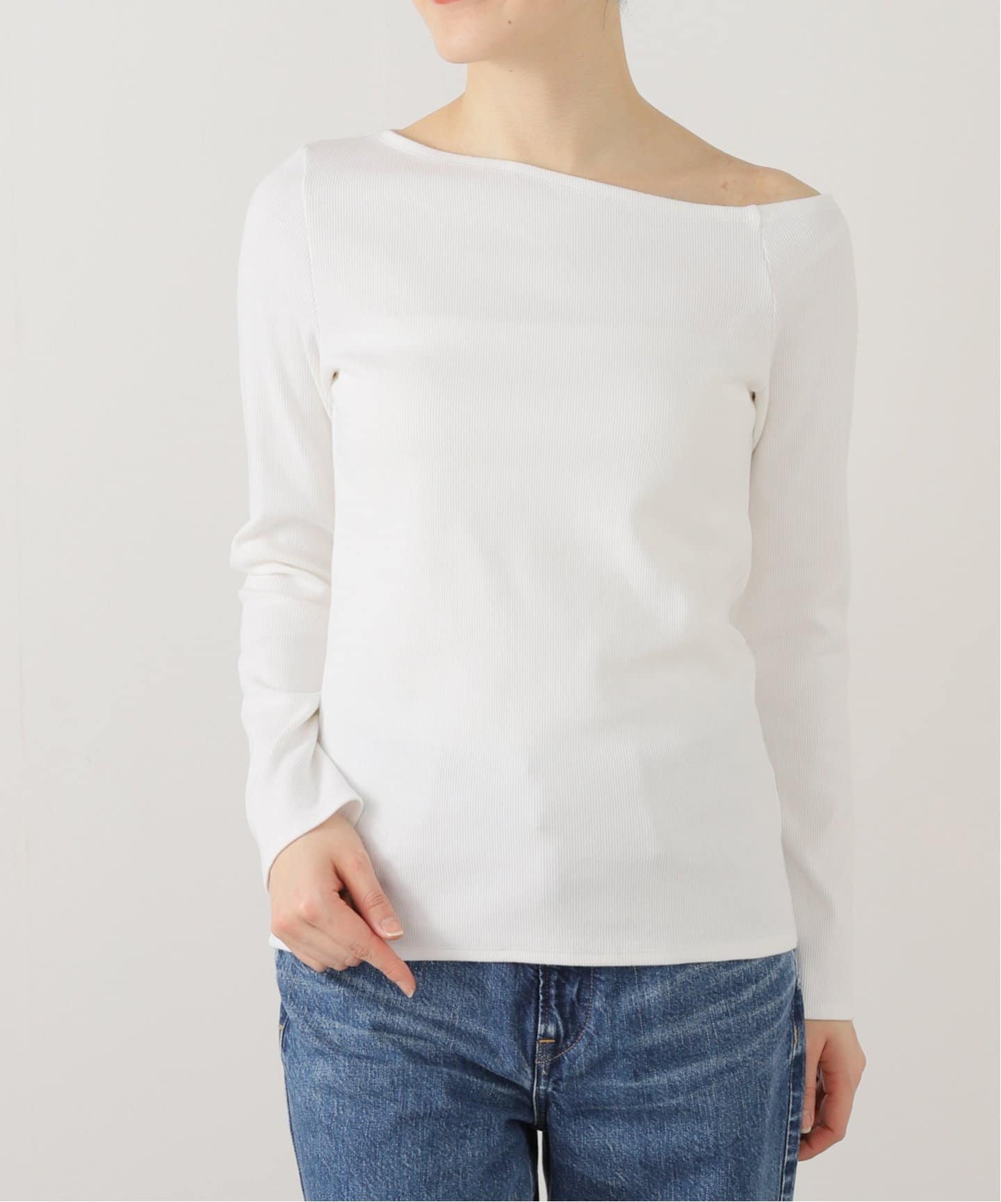 La TOTALITE - 【ぴーすけ】新品 ラトータリテ カットソー ホワイト 38 洗える】フォルムダンボールプルオーバー（Tシャツ／カットソー