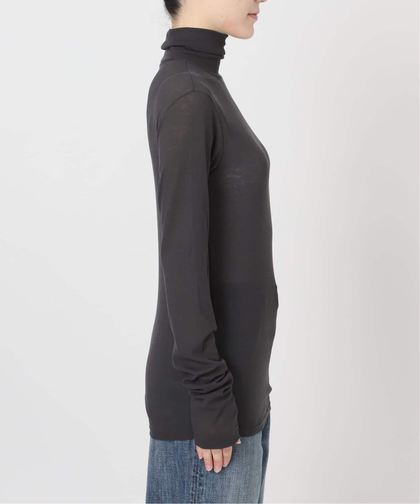 新色有り / 追加2》シアーハイネックプルオーバー（Tシャツ