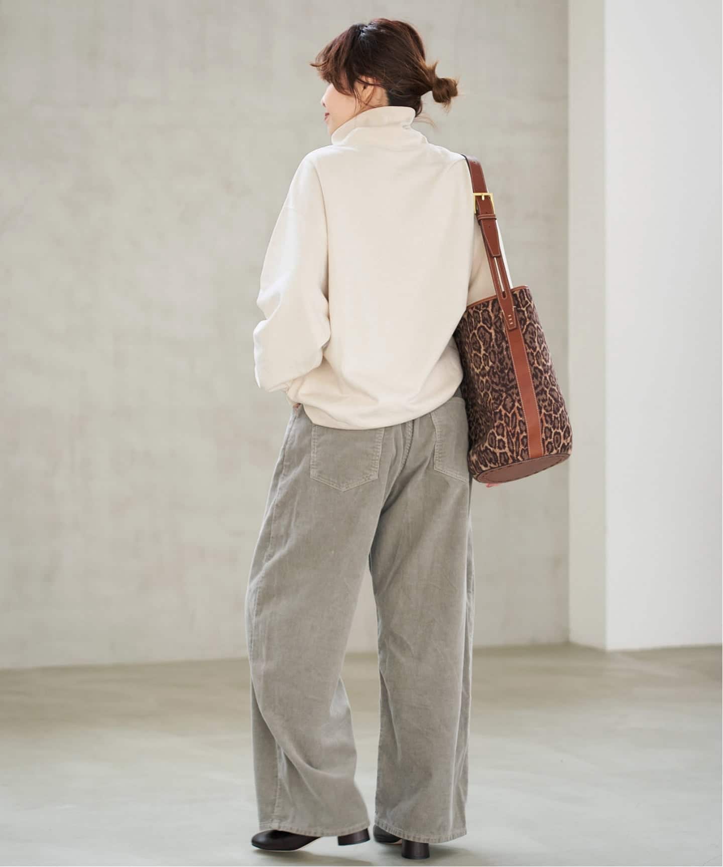 Spick &amp; Span - Spick and Span ハイネック　プルオーバー　スウェット WEB限定追加予約》裏毛ハイネックプルオーバー（スウェット