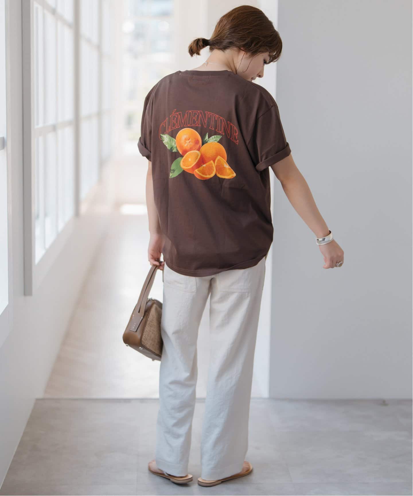フルーツグラフィティTシャツ(Tシャツ/カットソー)|Spick & Span フルーツグラフィティTシャツ(Tシャツ/カットソー)|Spick & Span