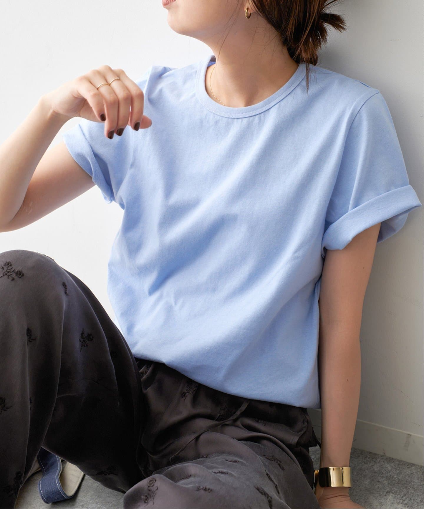Spick&Span 2025新品Tシャツ Spick＆Span tシャツ 「追加2」箔ロゴプリントTシャツ