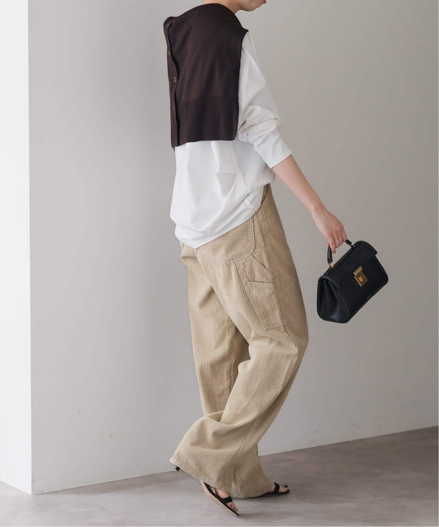 Spick＆Span 2025SS ボートネックバックタックプルオーバー 追加2》ボートネックバックタックプルオーバー（Tシャツ