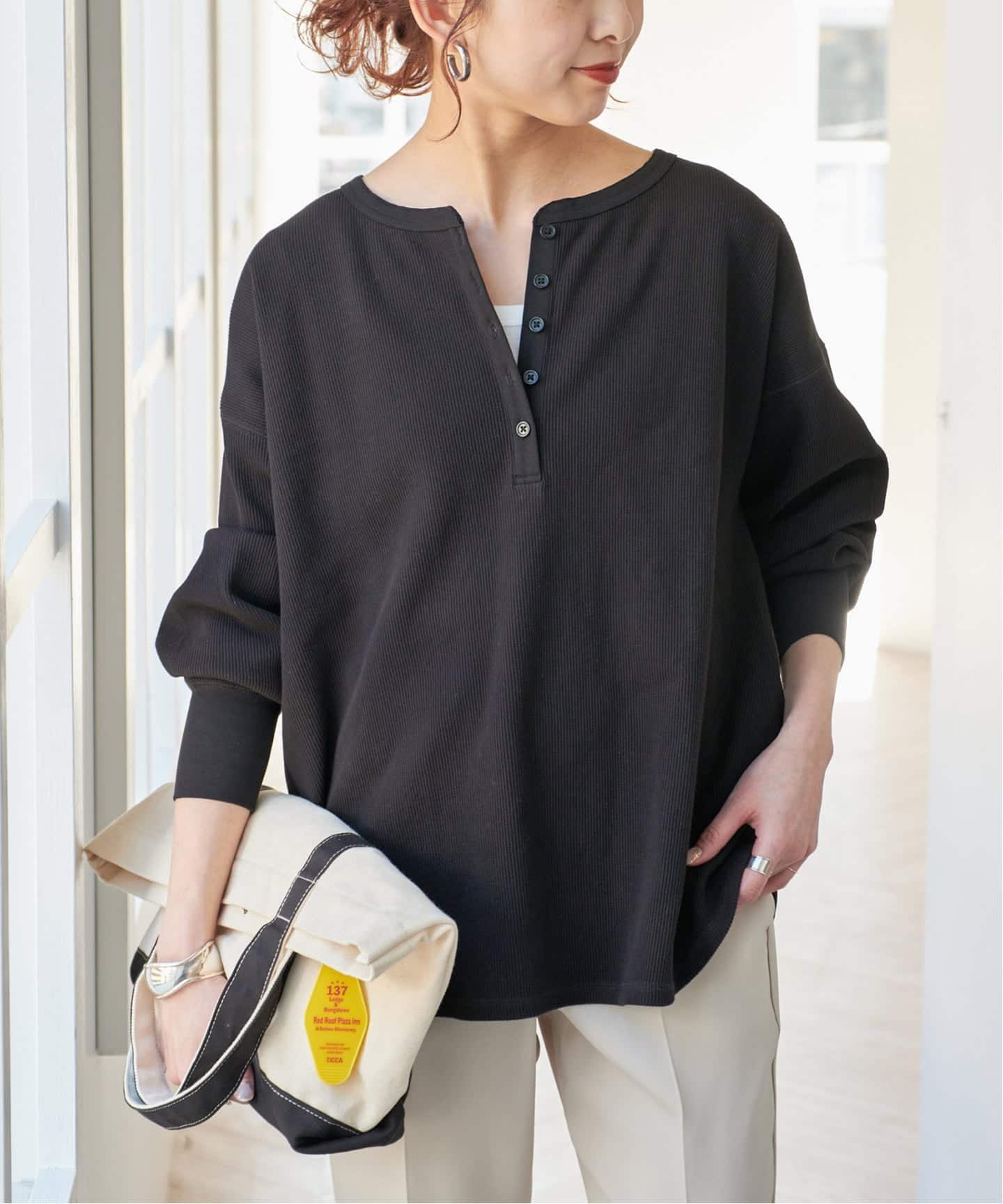 Spick and Span 2枚SETヘンリーネックプルオーバー ブラック 追加3WEB限定予約》2枚SETヘンリーネックプルオーバー（Tシャツ