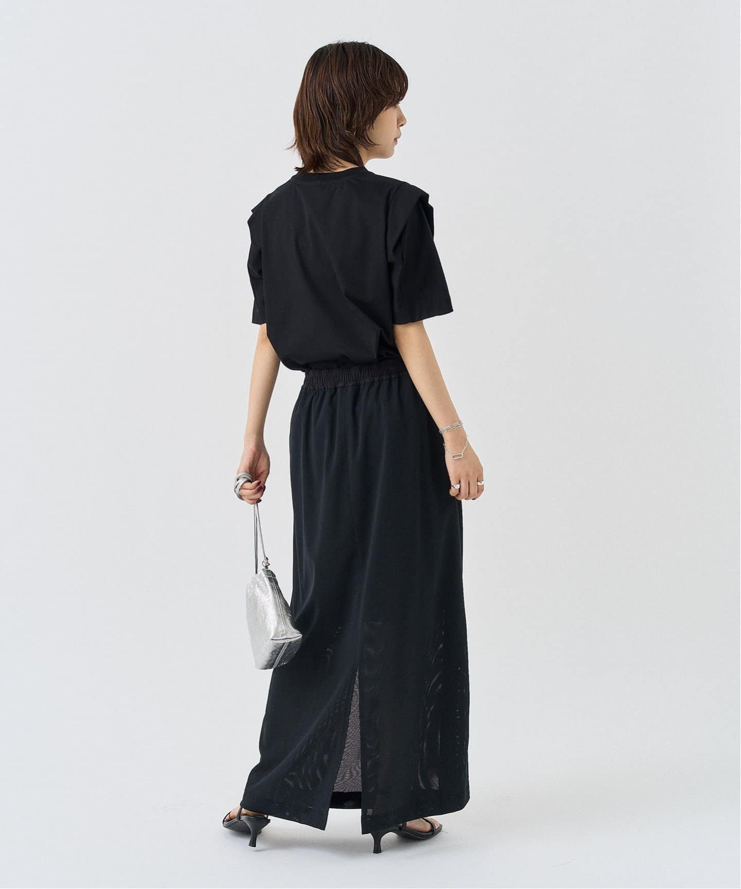 アルディーノアール HARDY NOIR Shoulder Tuke Tシャツ 22070208102120 ブラック 追加》Shoulder Tuke Tシャツ（Tシャツ/カットソー）｜HARDY