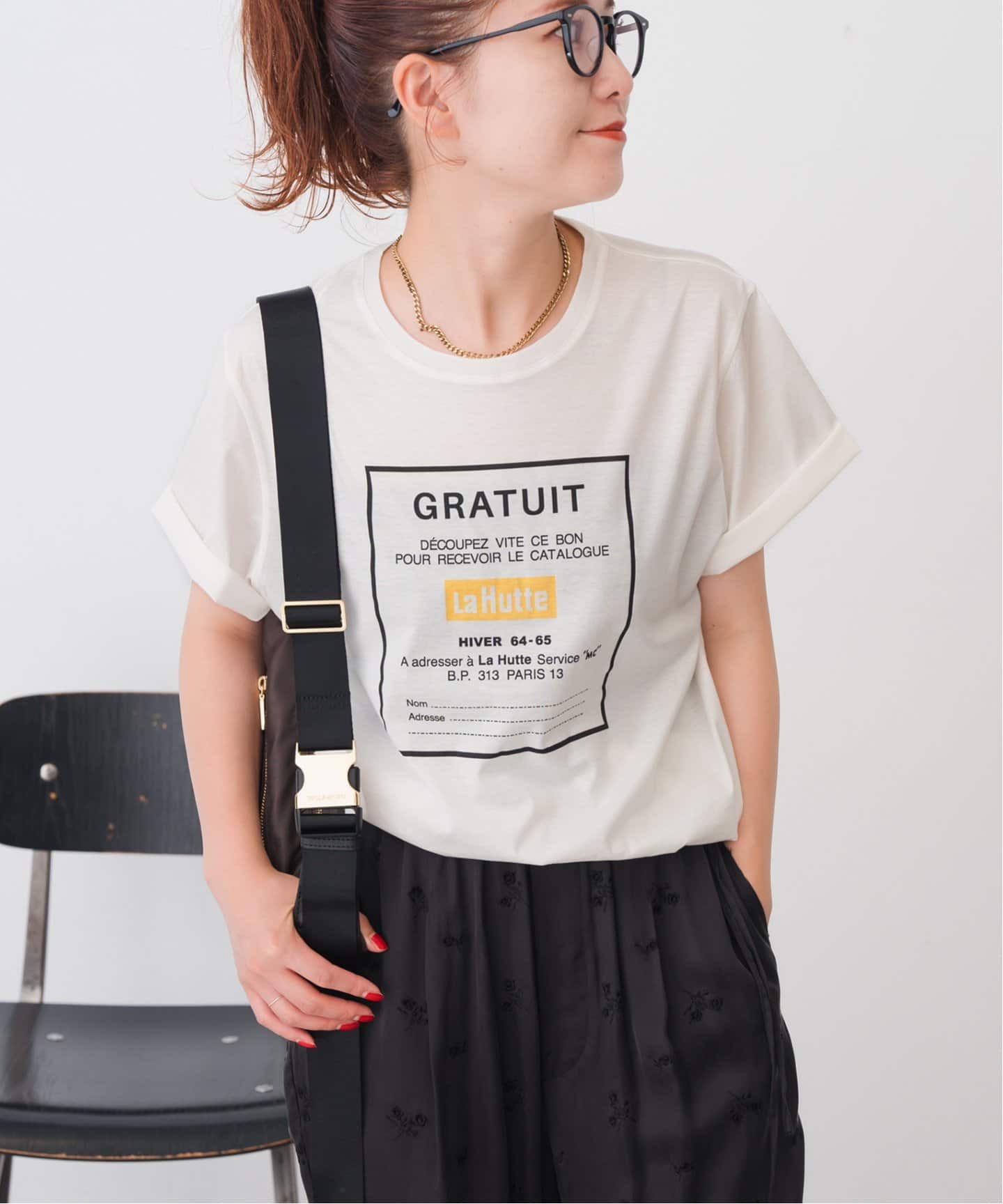 La Hutte ラ　ユット　大人女性必須アイテム La Hutte / ラ ユット ロゴTee（Tシャツ／カットソー）｜Spick