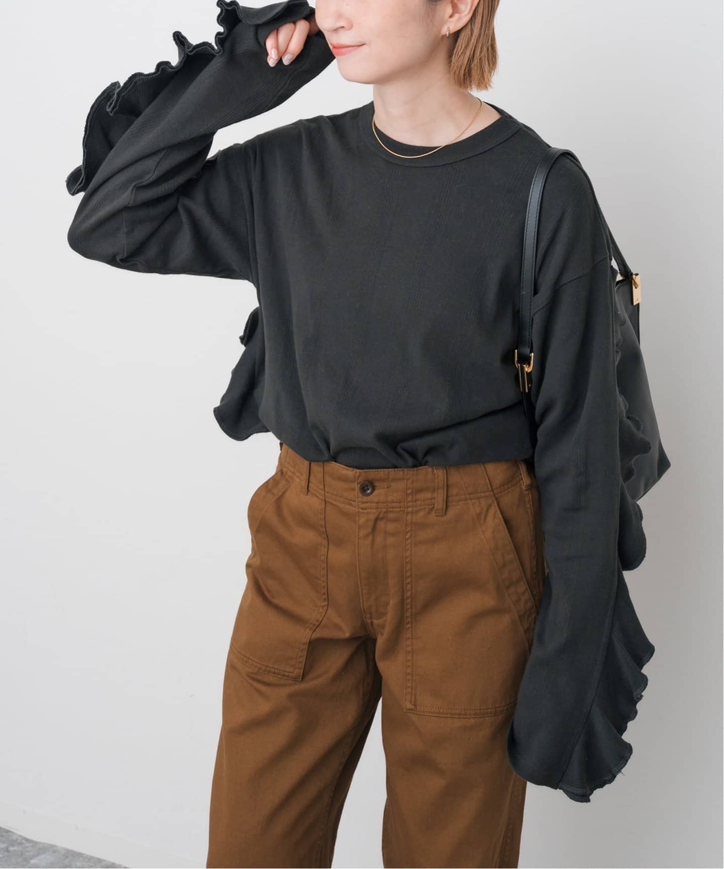 HOLIDAY Robert P.Miller Spick&Span フリルT HOLIDAY*Robert P. Miller*Spick & Span】ah frill tee（Tシャツ