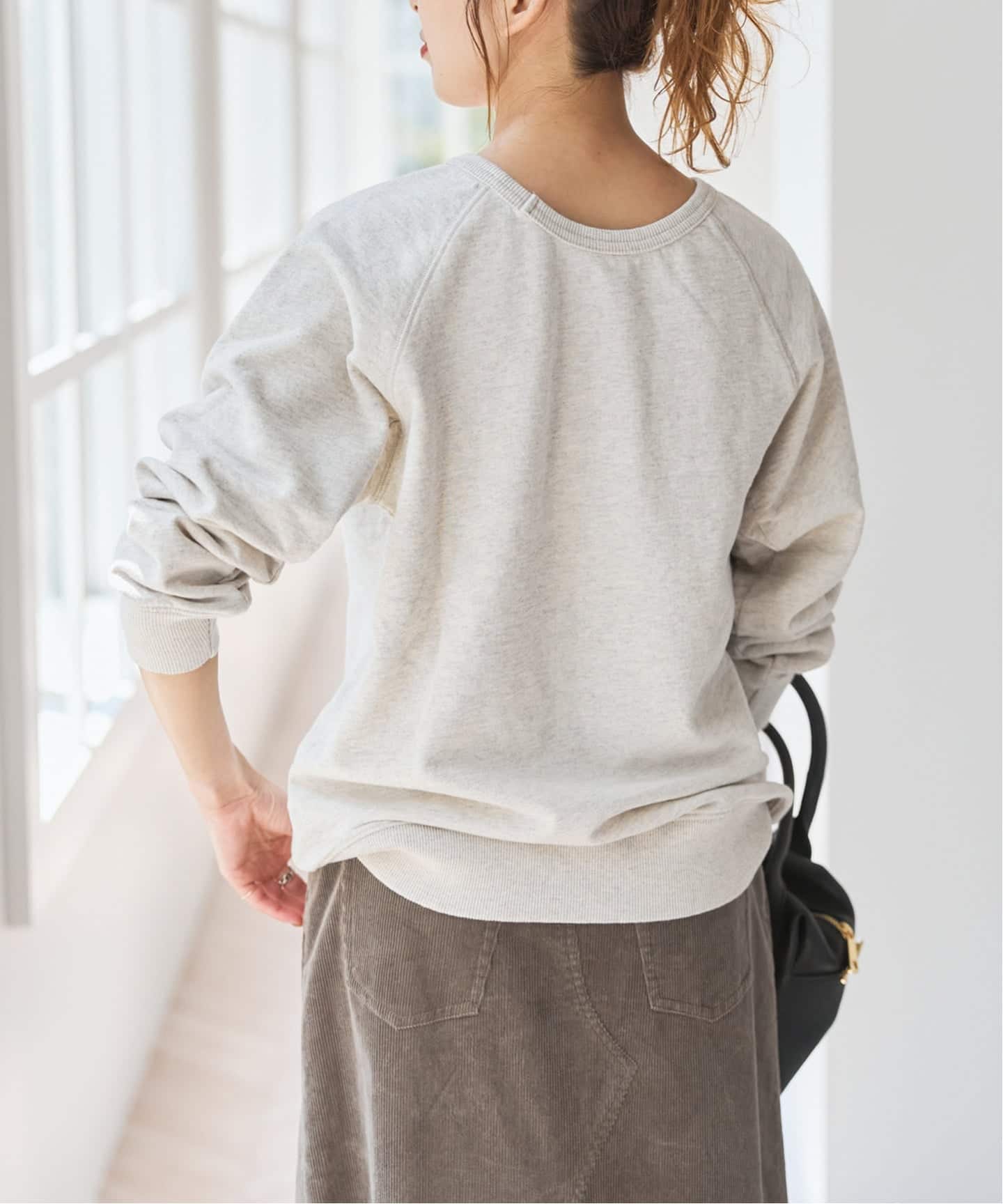 SLOBEIENA別注【ミクスタ】ラグランスウェットトレーナー SLOBEIENA別注【ミクスタ】ラグランスウェットトレーナー - メルカリ