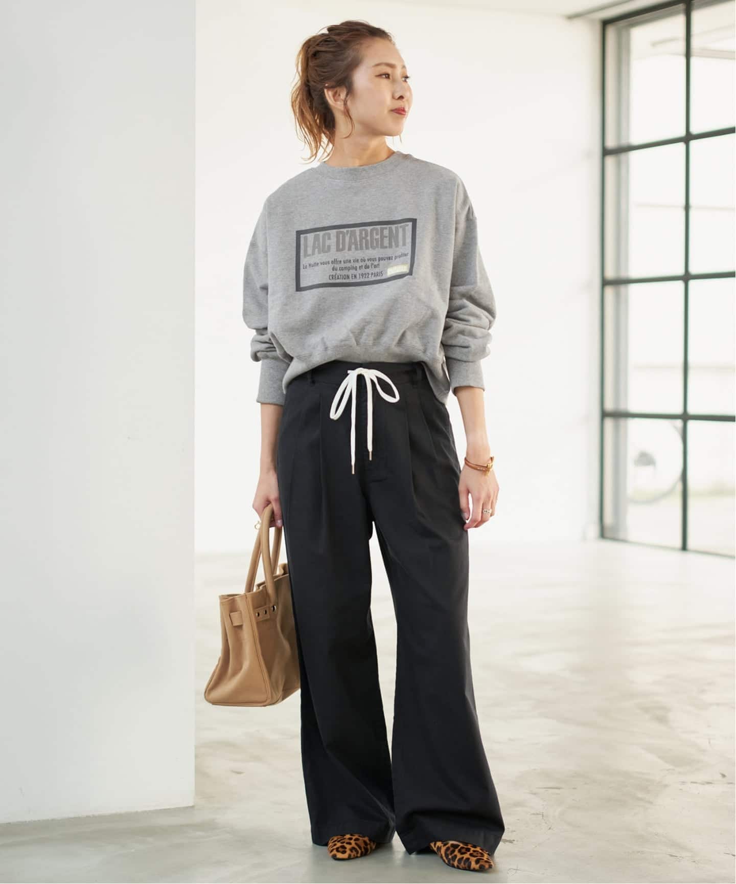 【美品】Spick &Span ラユット　スウェット フリーサイズ 追加予約》La Hutte / ラ ユット 別注Vネックスウェット