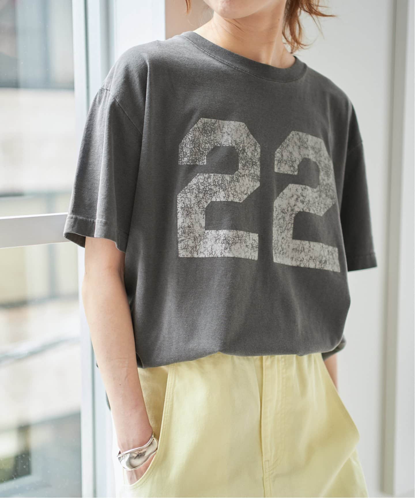 追加》AUTHEN / オーセン NUMBERING FLOCKY T-SHIRT（Tシャツ