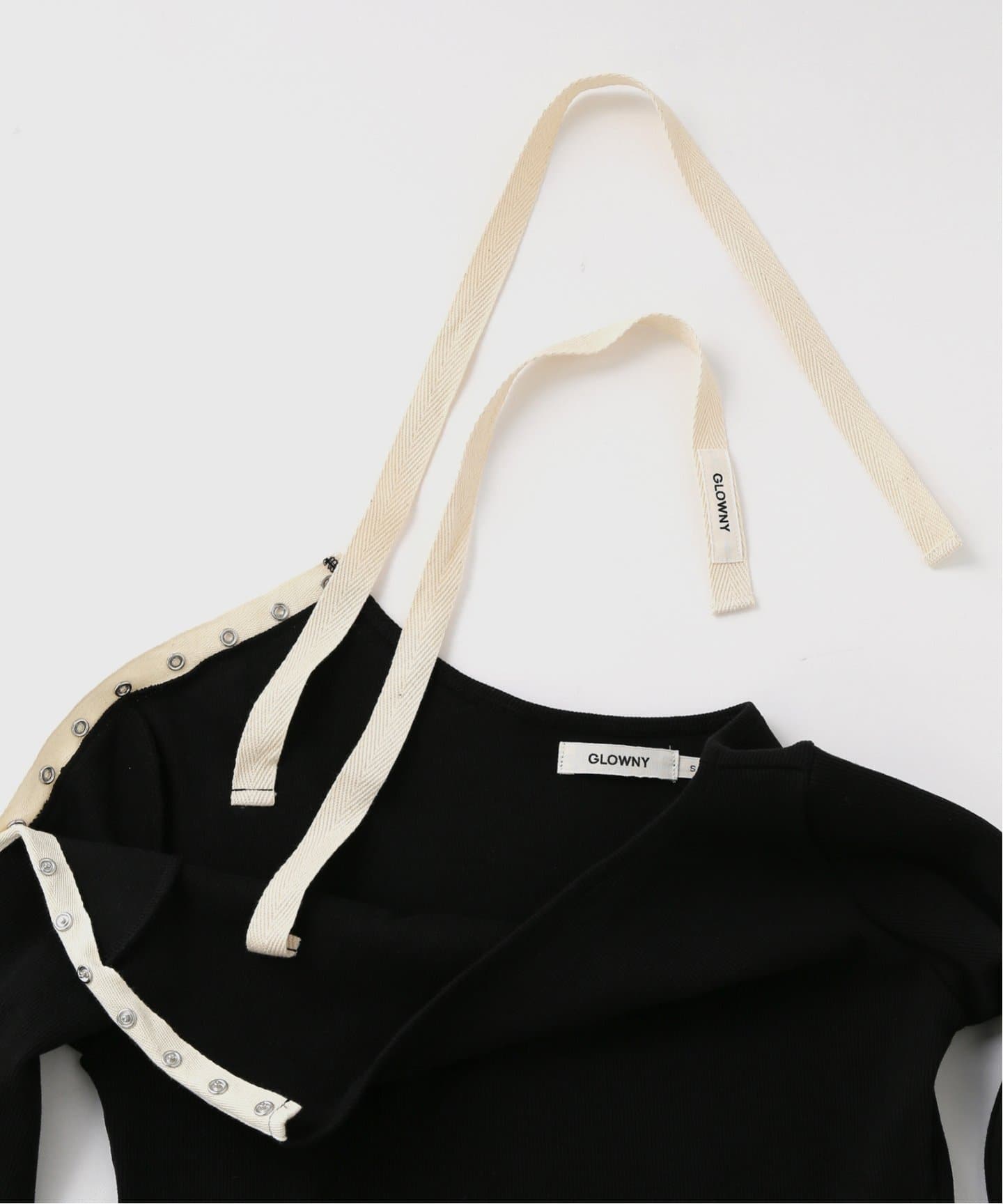 Tシャツ・カットソー GLOWNY 25ss G OFF SHOULDER LONG SLEEVE MUSINSA | GLOWNY G OFF SHOULDER LONG SLEEVE (3 colors)