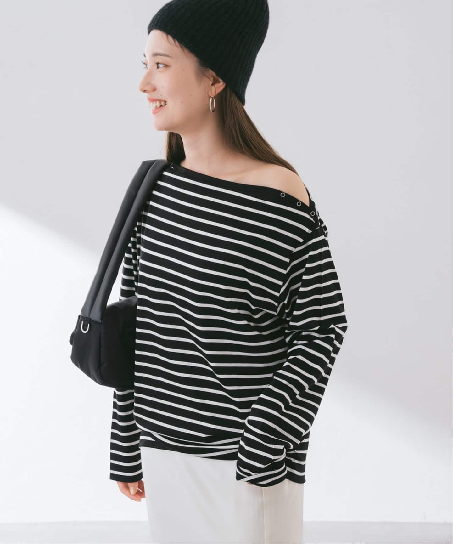 ショルダースナップボーダーTee（Tシャツ／カットソー