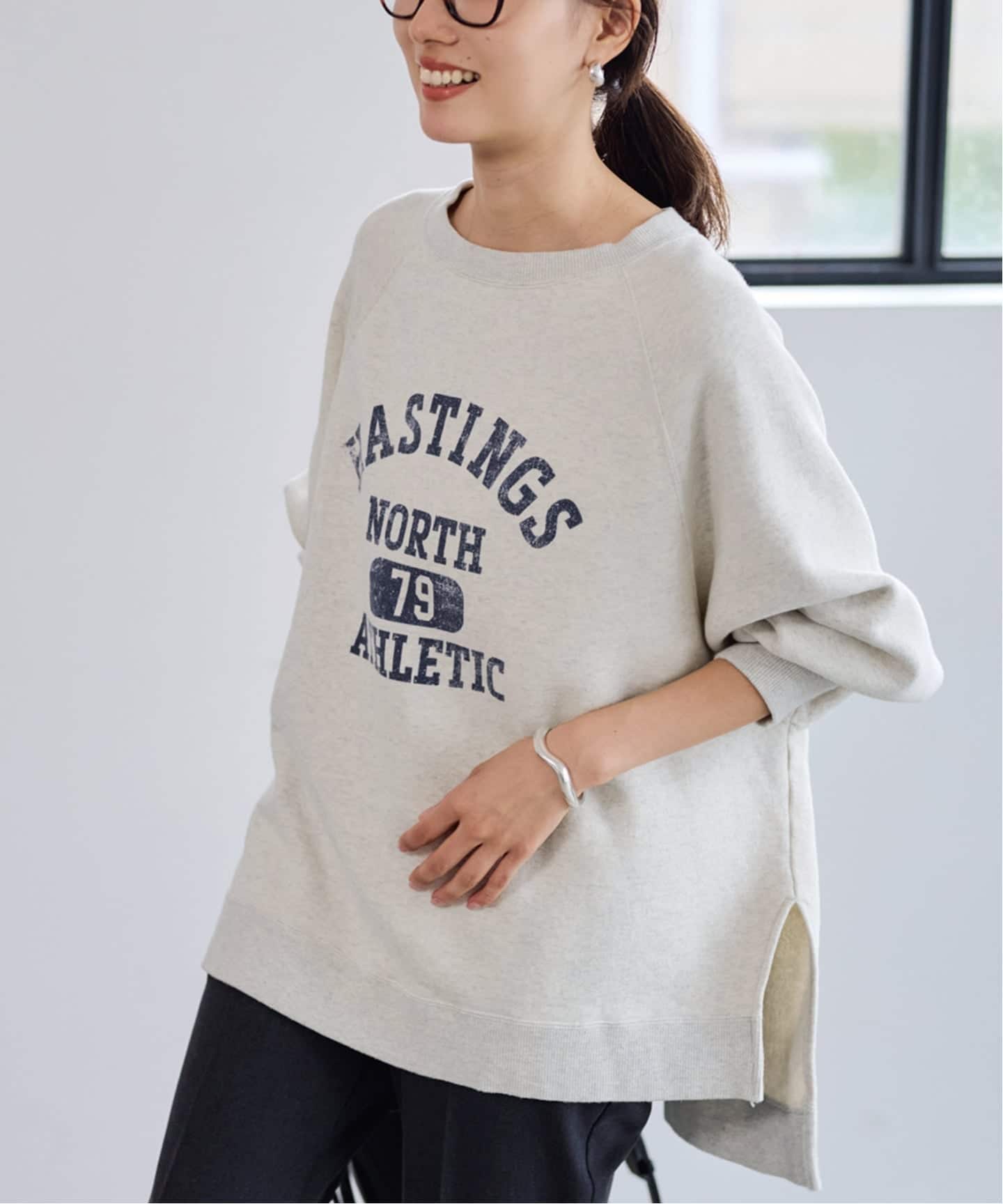 ラグランポンチョプリントスエット（スウェット）｜FRAMeWORK