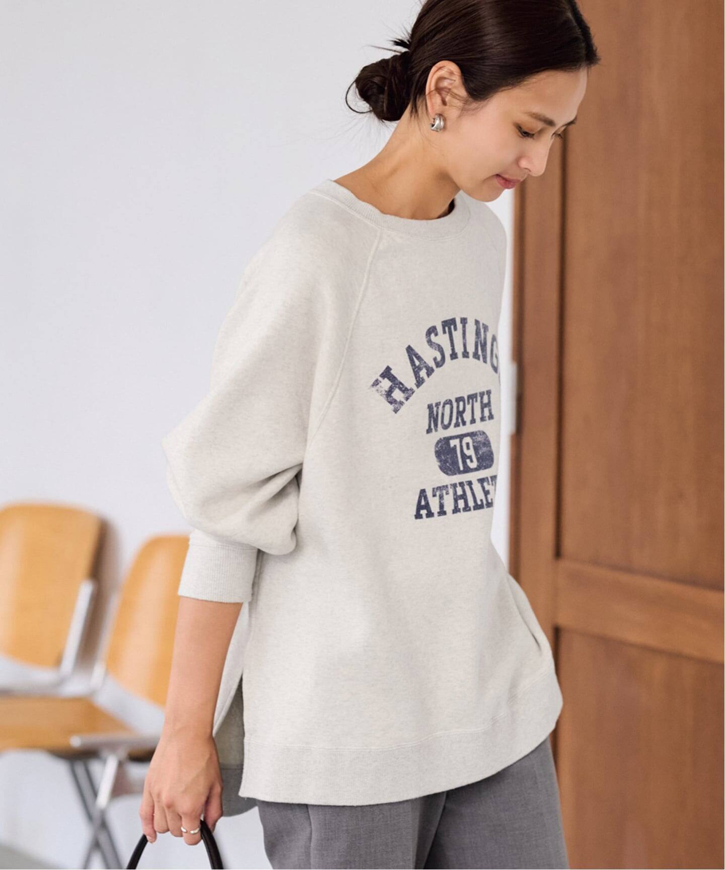 フレームワーク ラグランポンチョスエット ホワイト ラグランポンチョプリントスエット（スウェット）｜FRAMeWORK