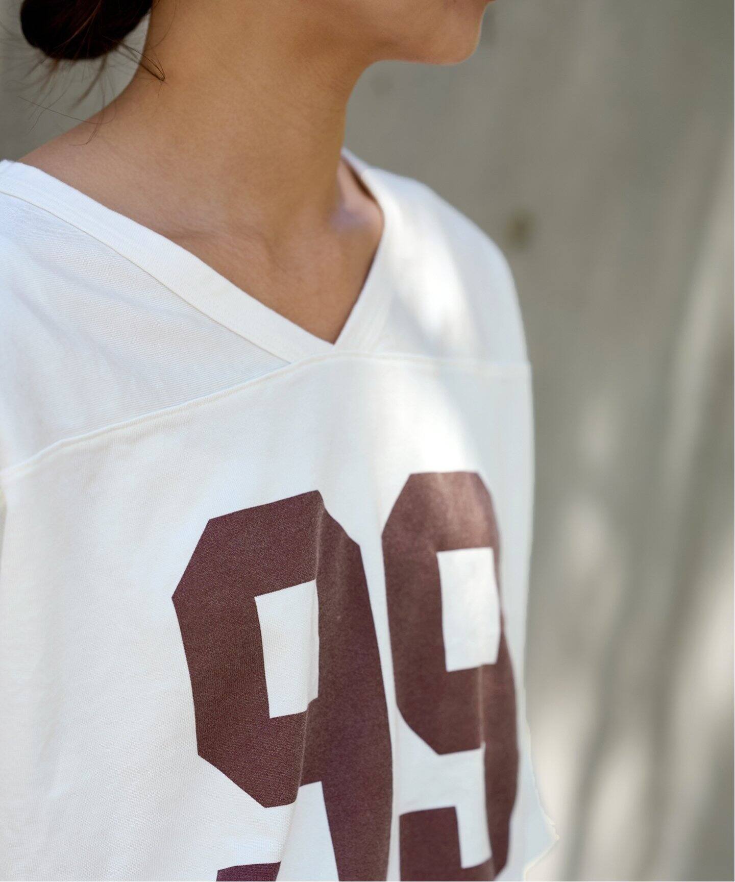 ⭐︎ FRAMeWORK⭐︎ VネックフットボールTEE⭐︎ VネックフットボールTEE（Tシャツ／カットソー）｜FRAMeWORK