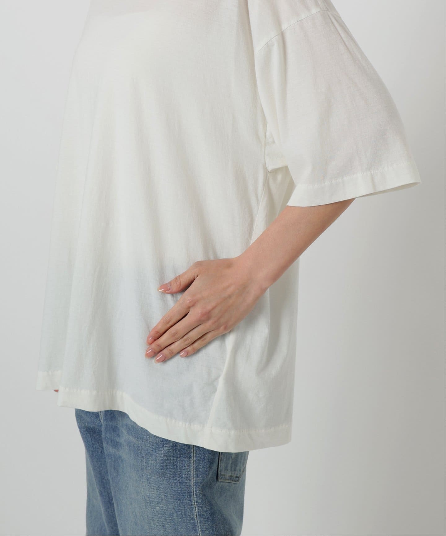 OUT OF FRAME SupimaCompactHG Tシャツ 25070220332020 ホワイト FREE OUT OF FRAMe SupimaCompactHG Tシャツ（Tシャツ／カットソー