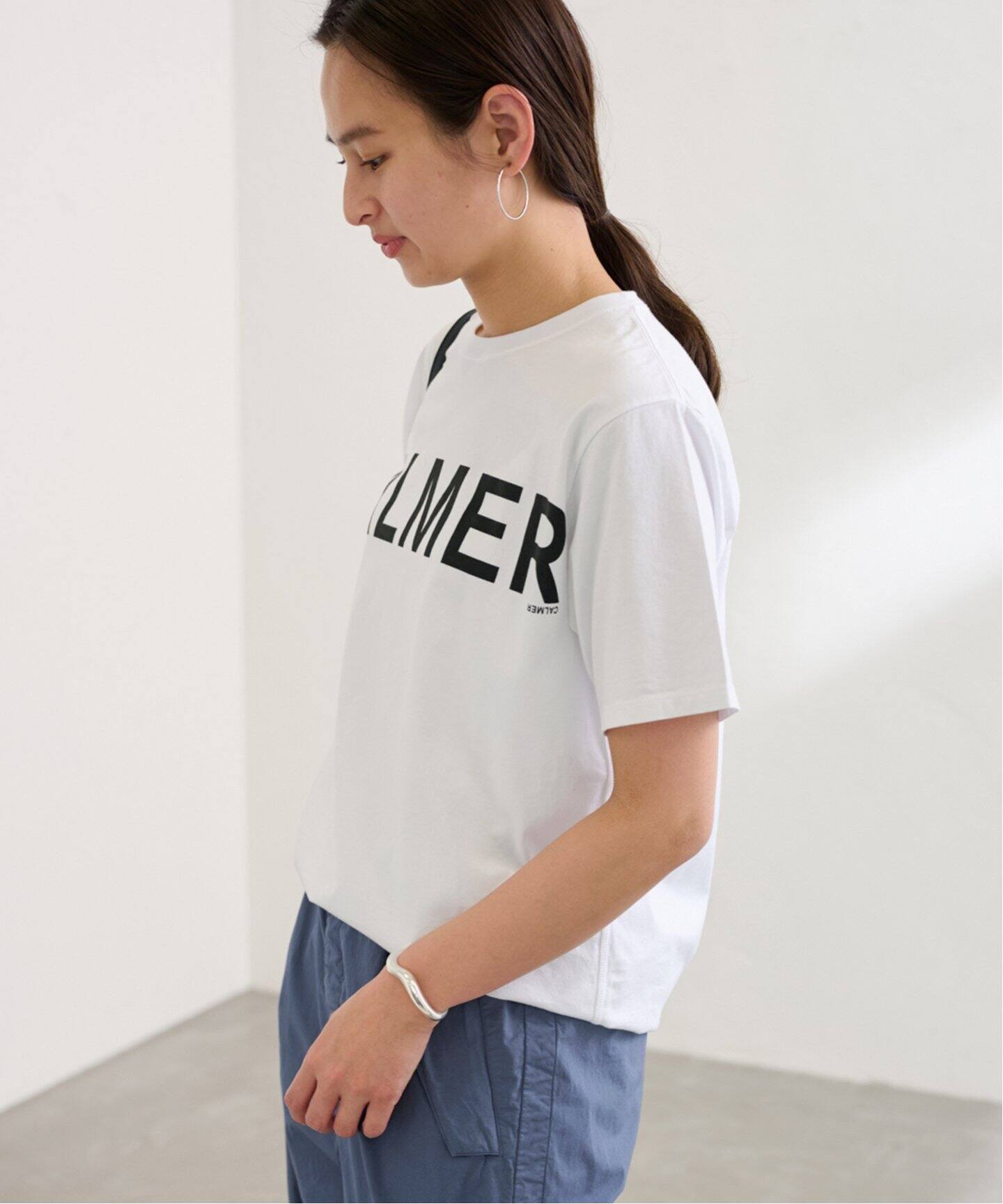 CALMER×FRAMeWORK ロゴ Tシャツ（Tシャツ／カットソー）｜FRAMeWORK 