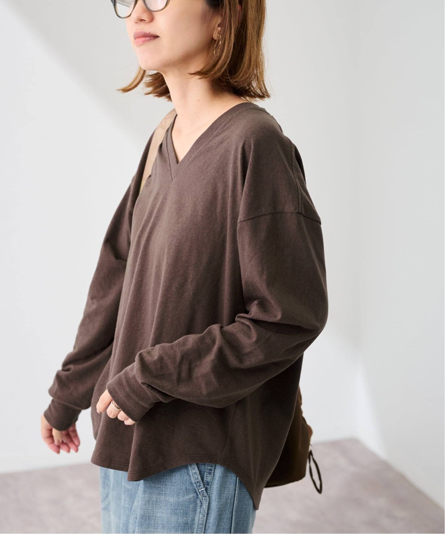 ラフィー天竺Vネックプルオーバー（Tシャツ／カットソー