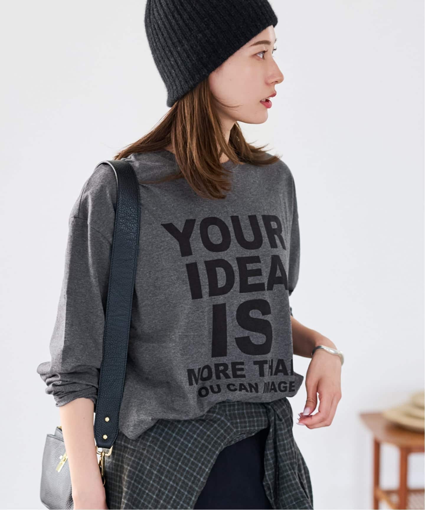 FRAMeWORK フレームワーク　ロゴロンTシャツ FRAMeWORK（フレームワーク）の「モノトーンロゴロンT（Tシャツ