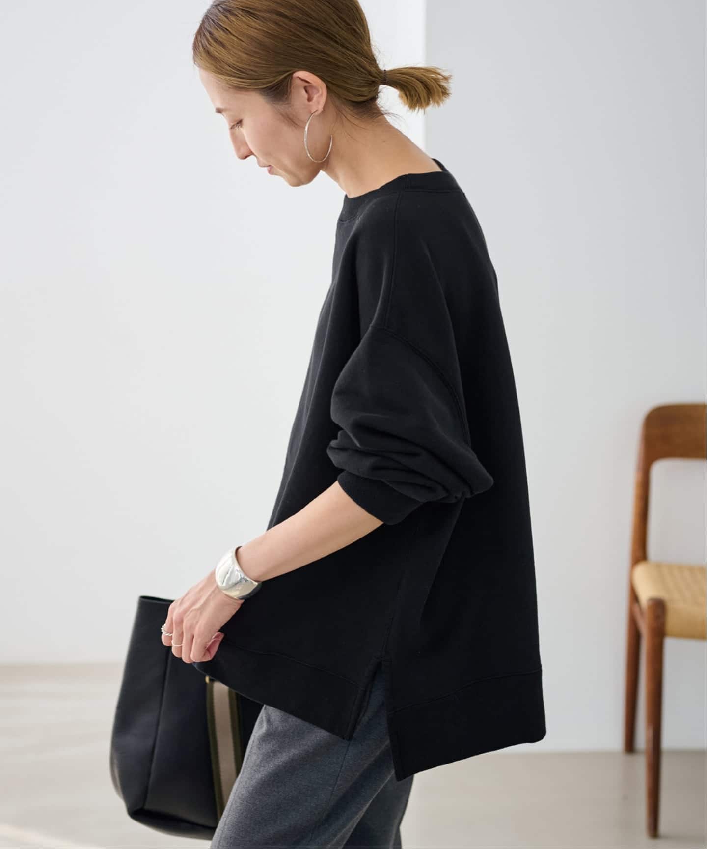 ≪一部カラーWEB限定 / 追加予約≫ボートネックワイドスウェット