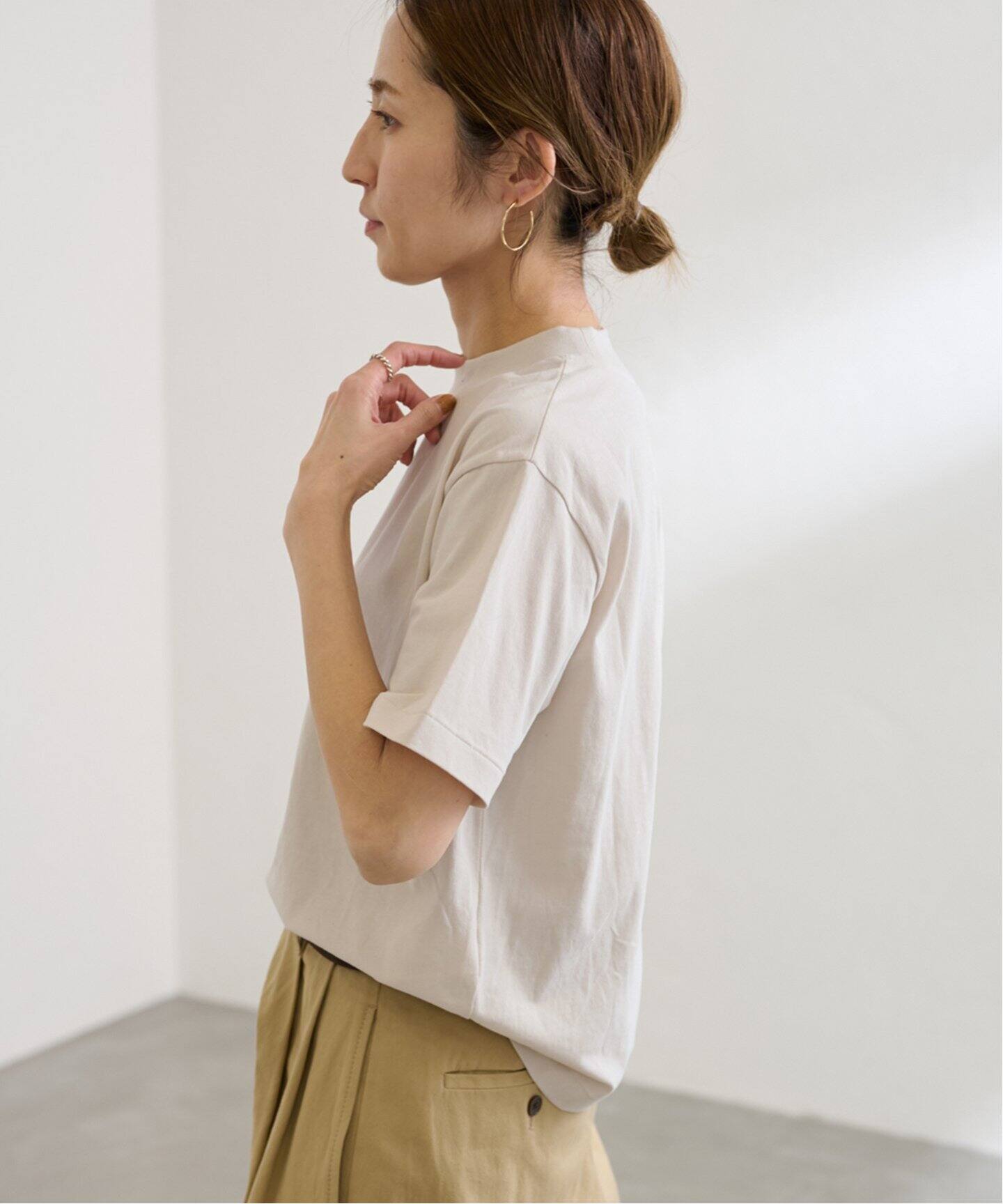 エイトン FRESCA NUBUCK MOCKNECK Tシャツ FRESCA NUBUCK | モックネックTシャツ / ATON | ファッション