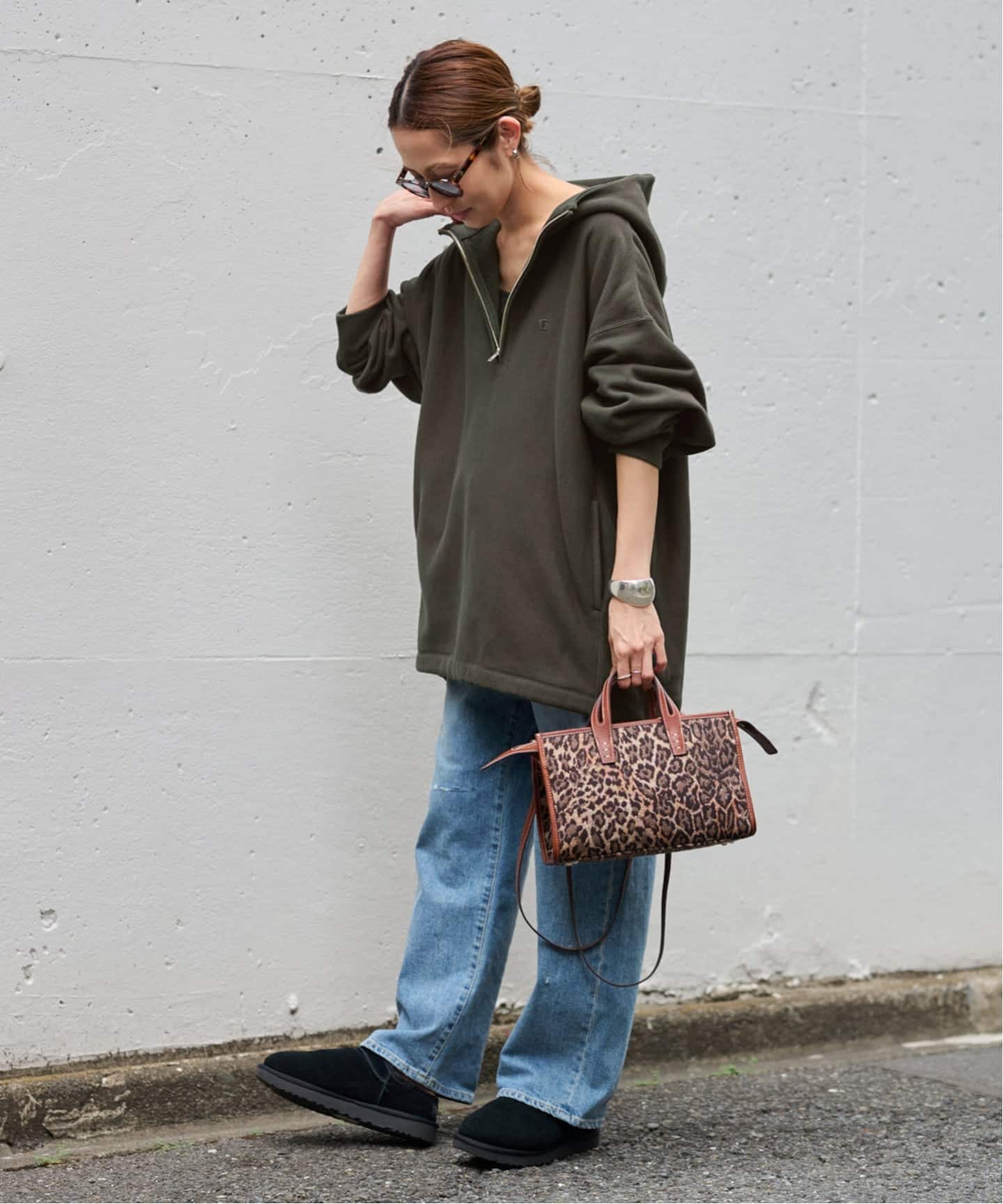 ≪予約≫Champion 別注REVERSE WEAVE11.5OZフードハーフジップ