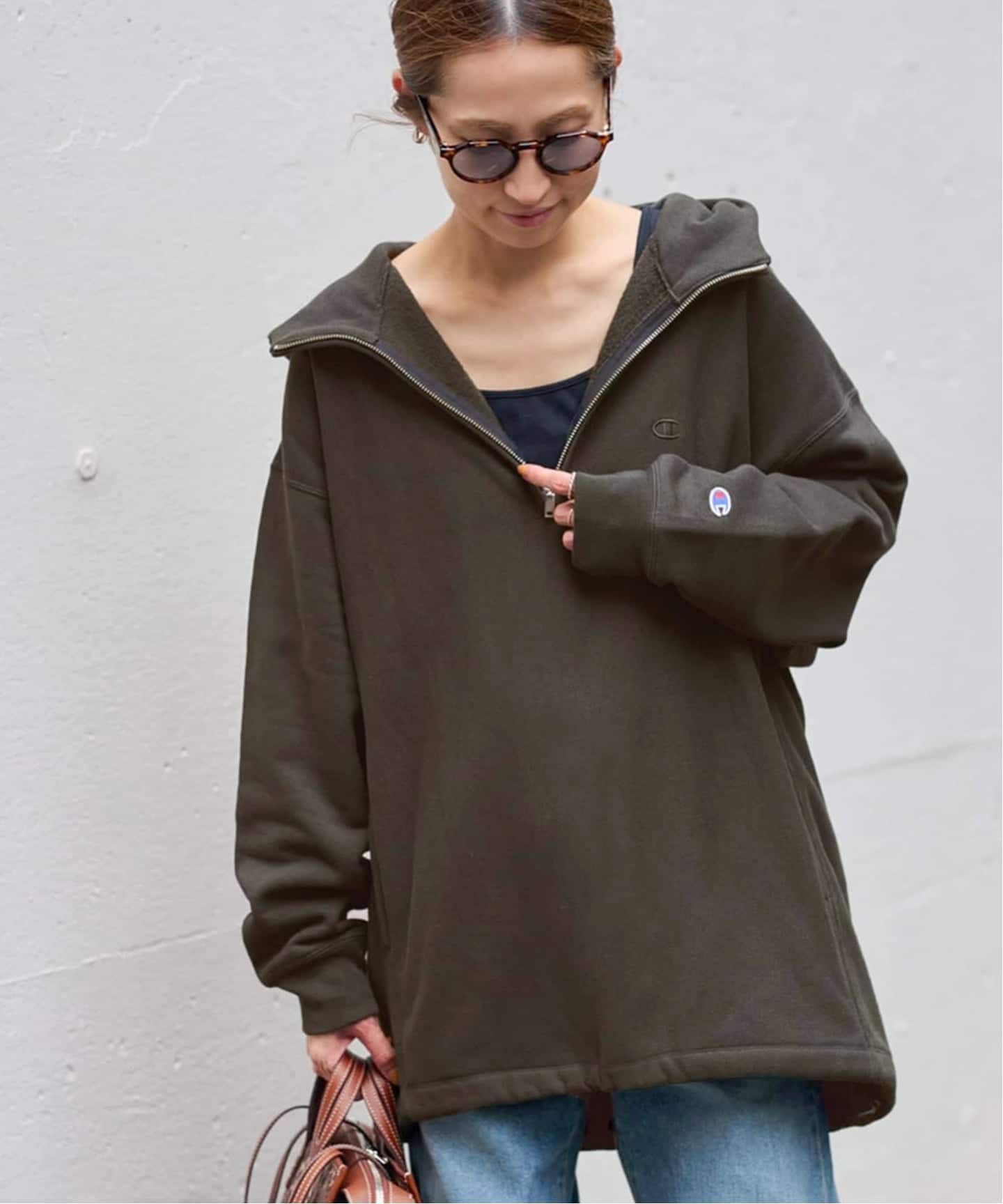 ≪予約≫Champion 別注REVERSE WEAVE11.5OZフードハーフジップ
