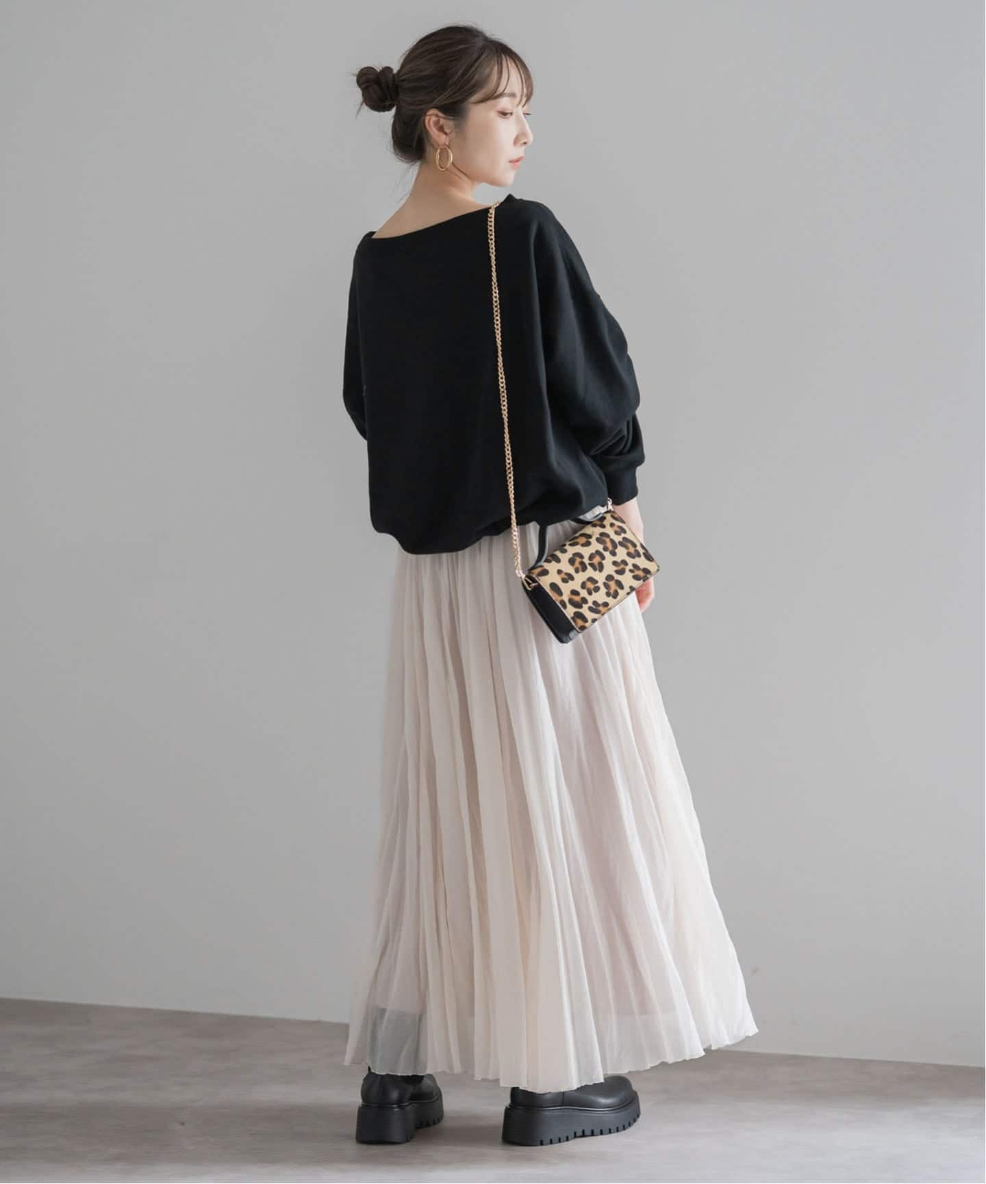 美品です　今期商品NOBLEスビンコットンスウェットトップス 楽天市場】スビンコットンスウェットトップス NOBLE ノーブル