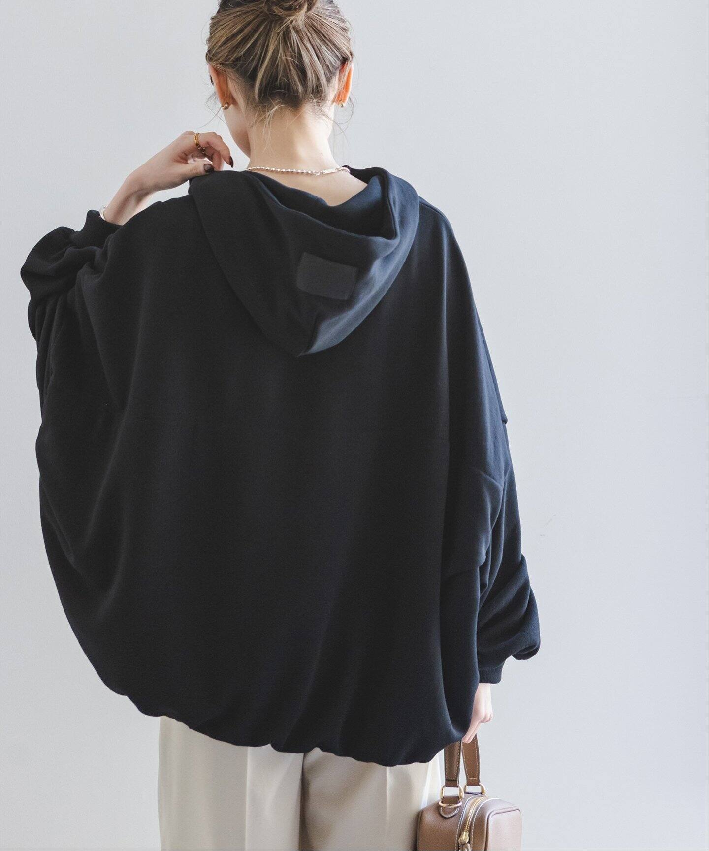 COG THE BIGSMOKE/コグザビッグスモーク LINDA PUFFY HOODIE（パーカー 