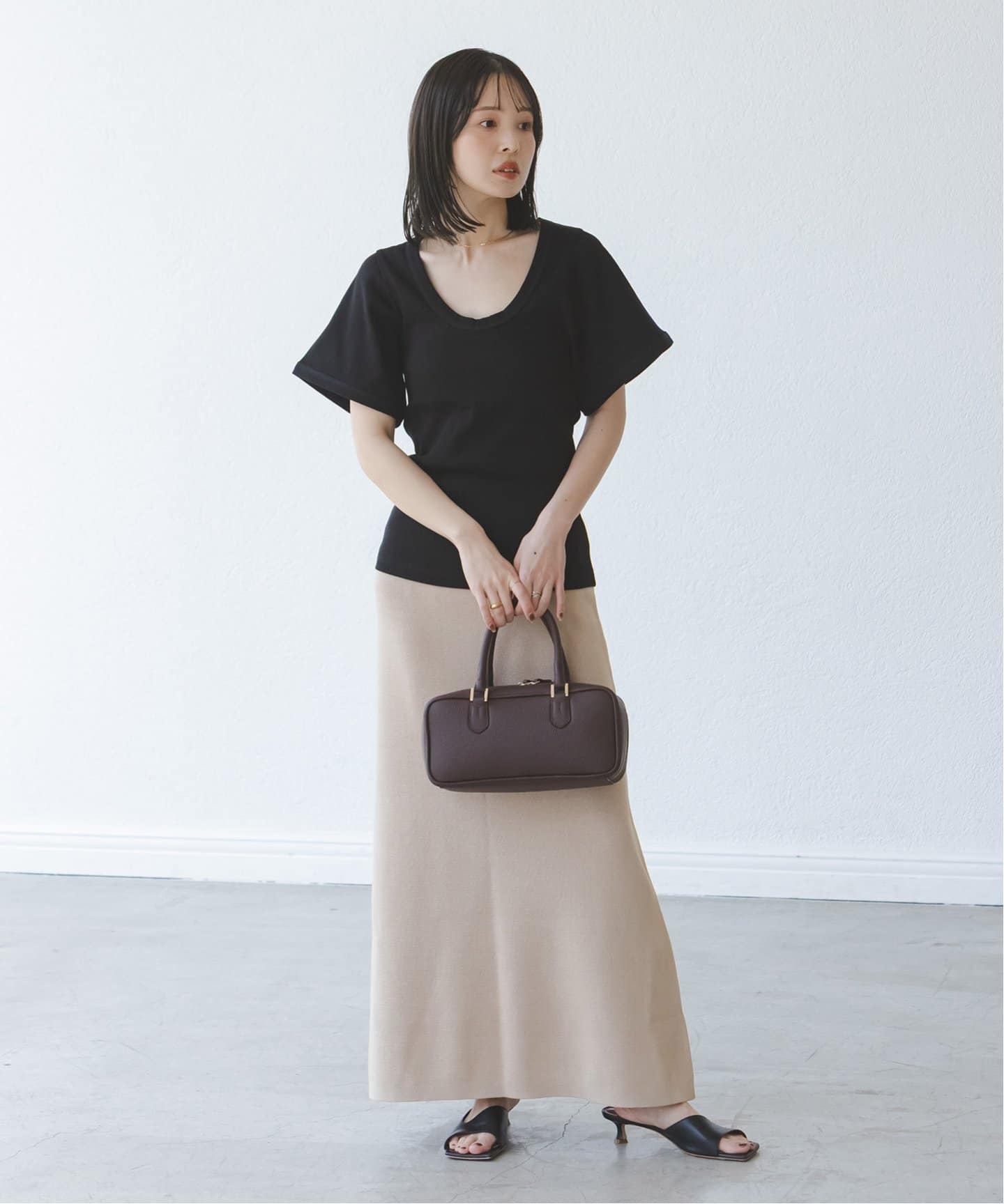 完売品　NOBLE バイマレーネビルガー リブUネックTEE NOBLE｜BY MALENE BIRGER/バイマレーネビルガー リブUネックTEE