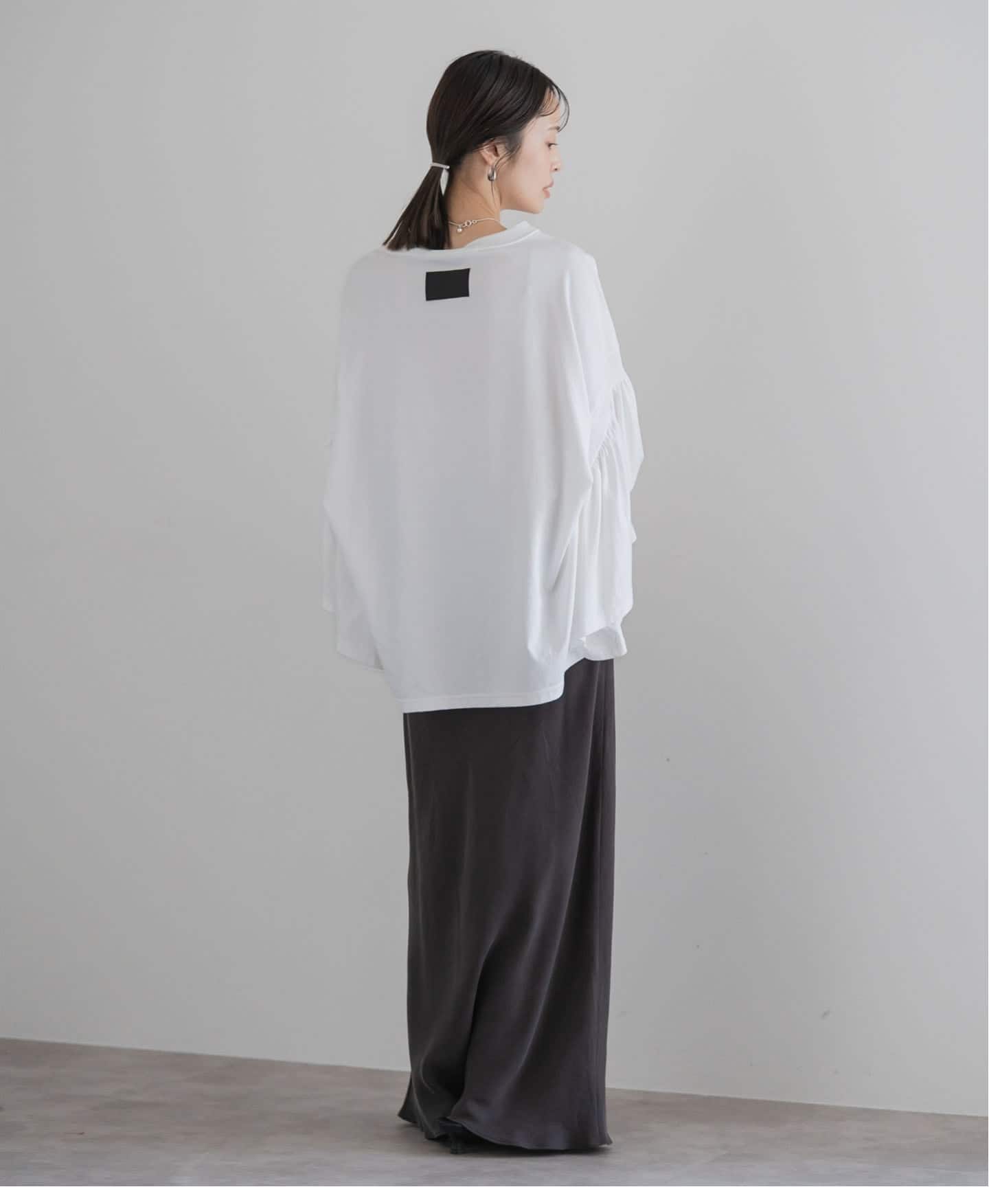 追加》COG THE BIGSMOKE/コグザビッグスモーク LAURA GATHERED SLV TOP