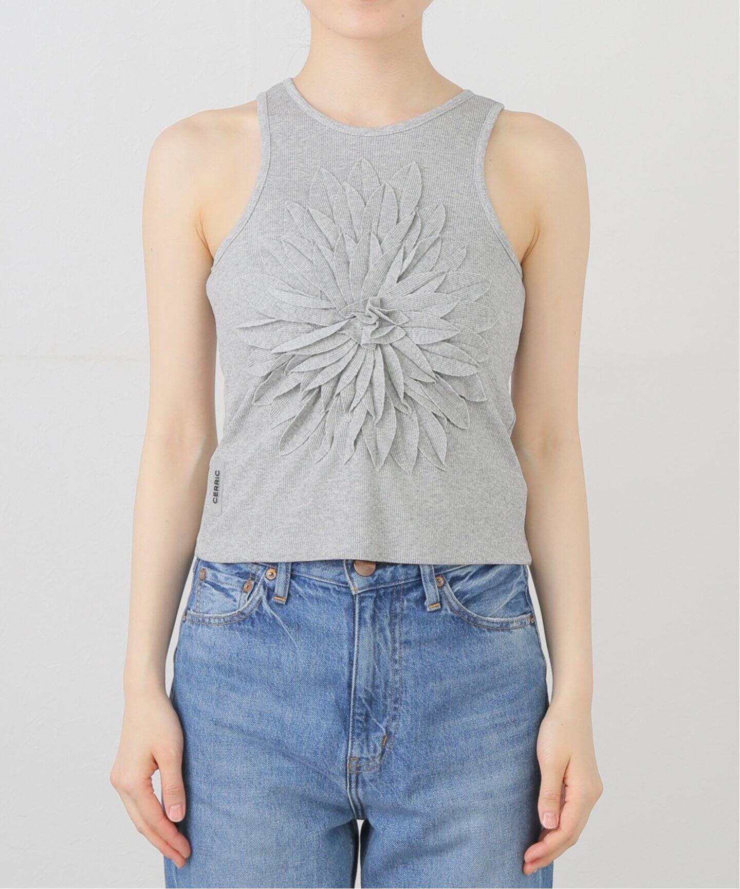 CERRIC(セリック) FLOWER TWISTED HALF TOP CERRIC(セリック) FLOWER TWISTED HALF TOP Knit Fabric Knit
