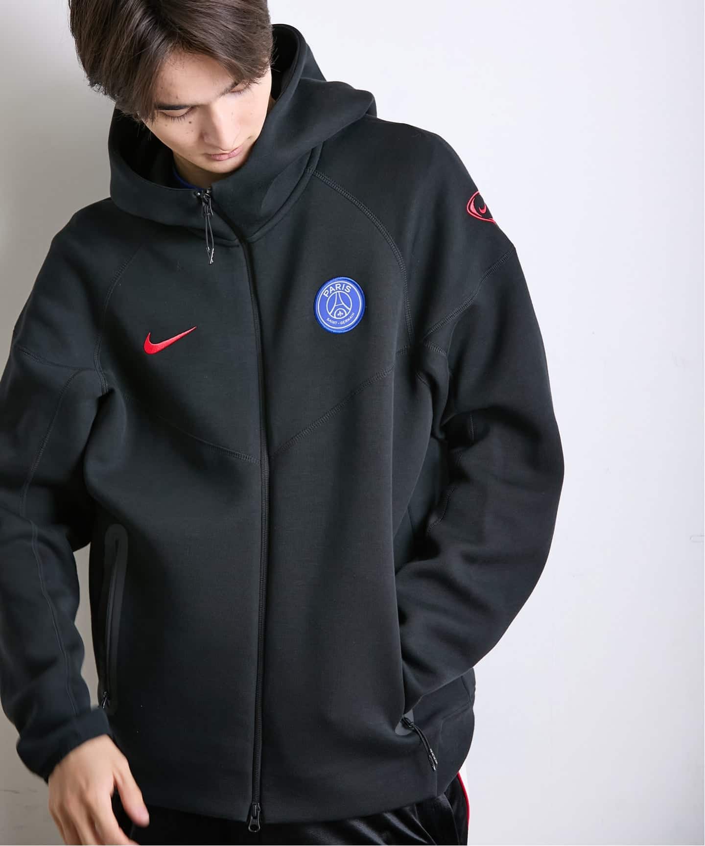 【希少】NIKE PSG テックフリース パーカー コラボ☆NIKE×PSG☆テックフリース☆Zip Thru フーディー (Nike