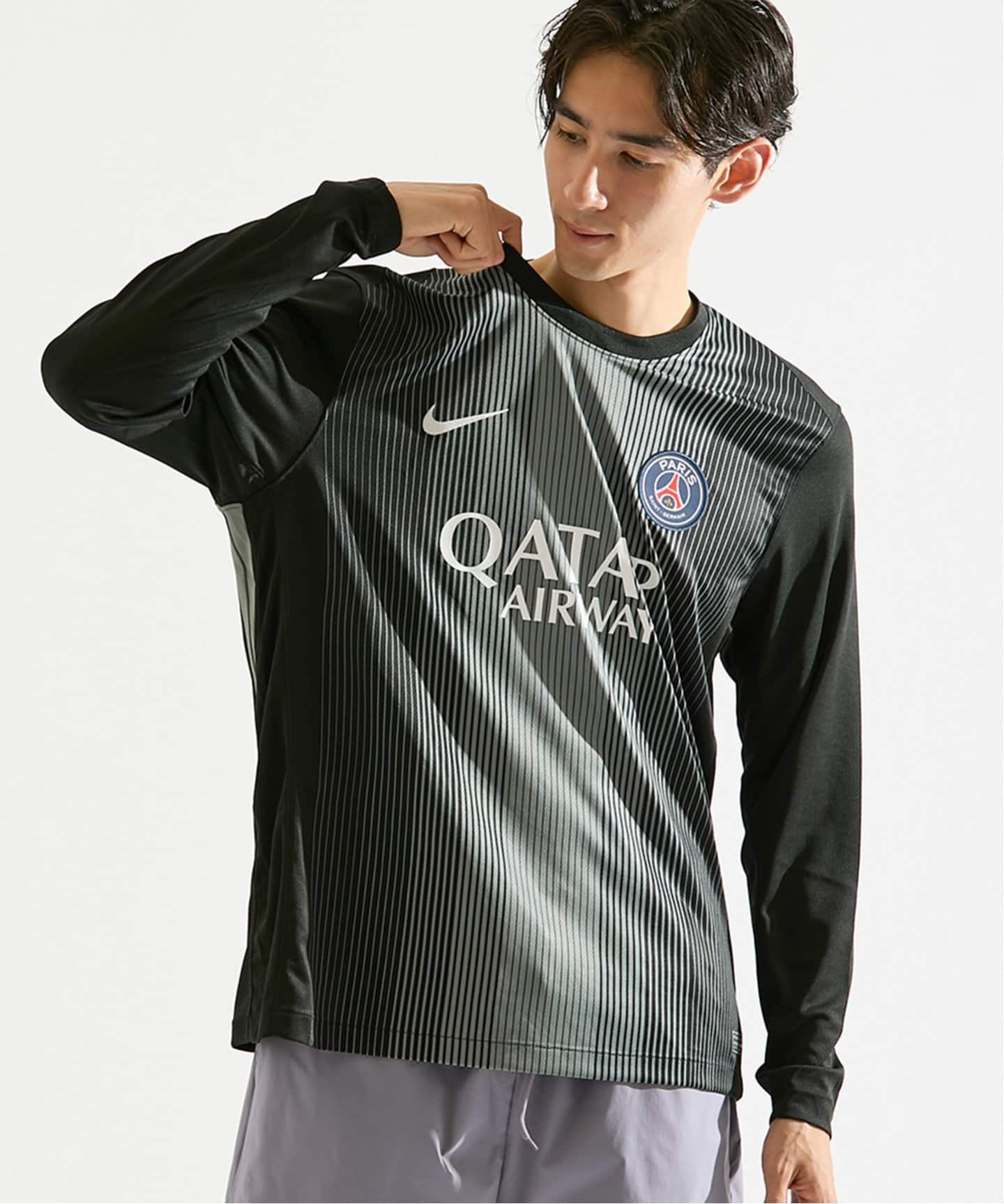 NIKE - パリサンジェルマン　Lサイズ NIKE パリサンジェルマン 24/25 ユニフォーム サード 半袖