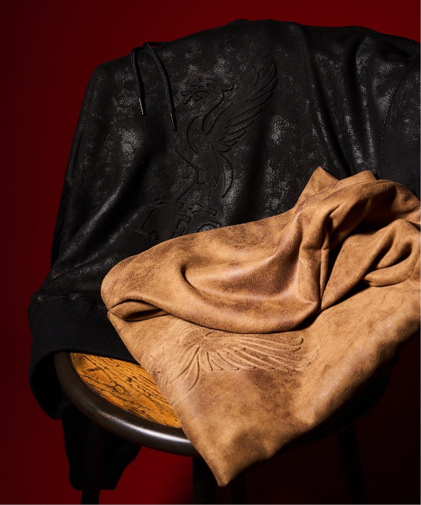 Liverpool FC / リバプール FC】Fake Leather Emboss Hoodie（パーカー