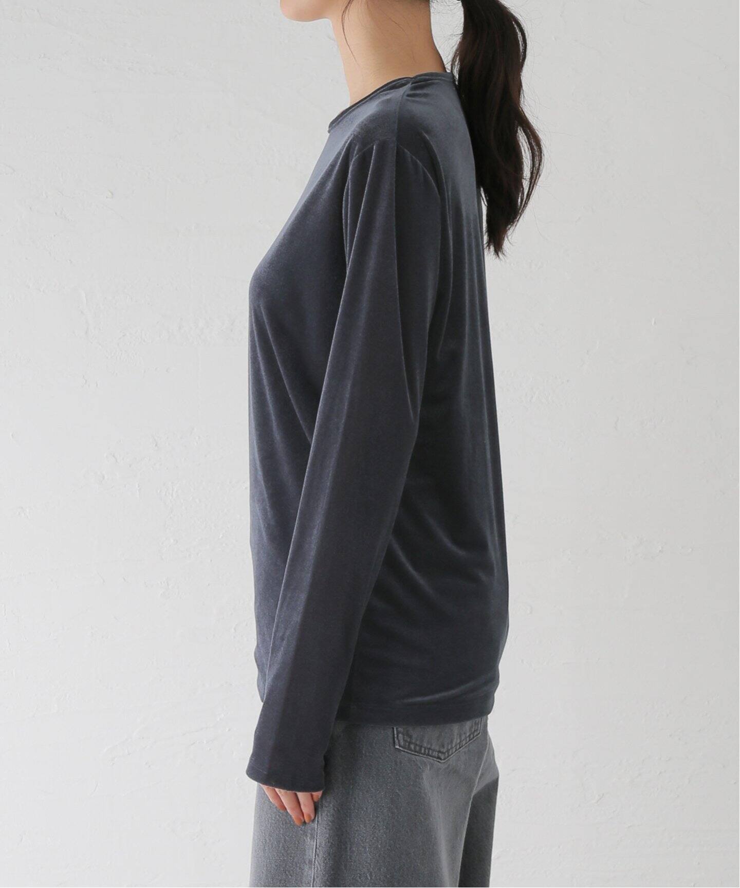 追加予約》ベロアロングスリーブプルオーバー（Tシャツ