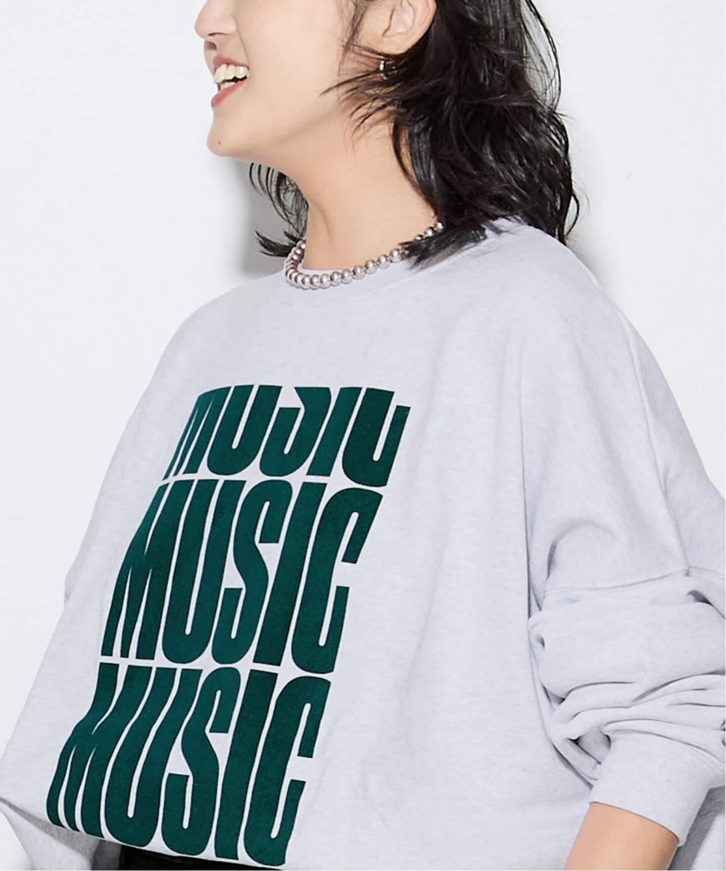ISNESS MUSIC】 DELAY SWEAT SHIRTS：スウェット（スウェット