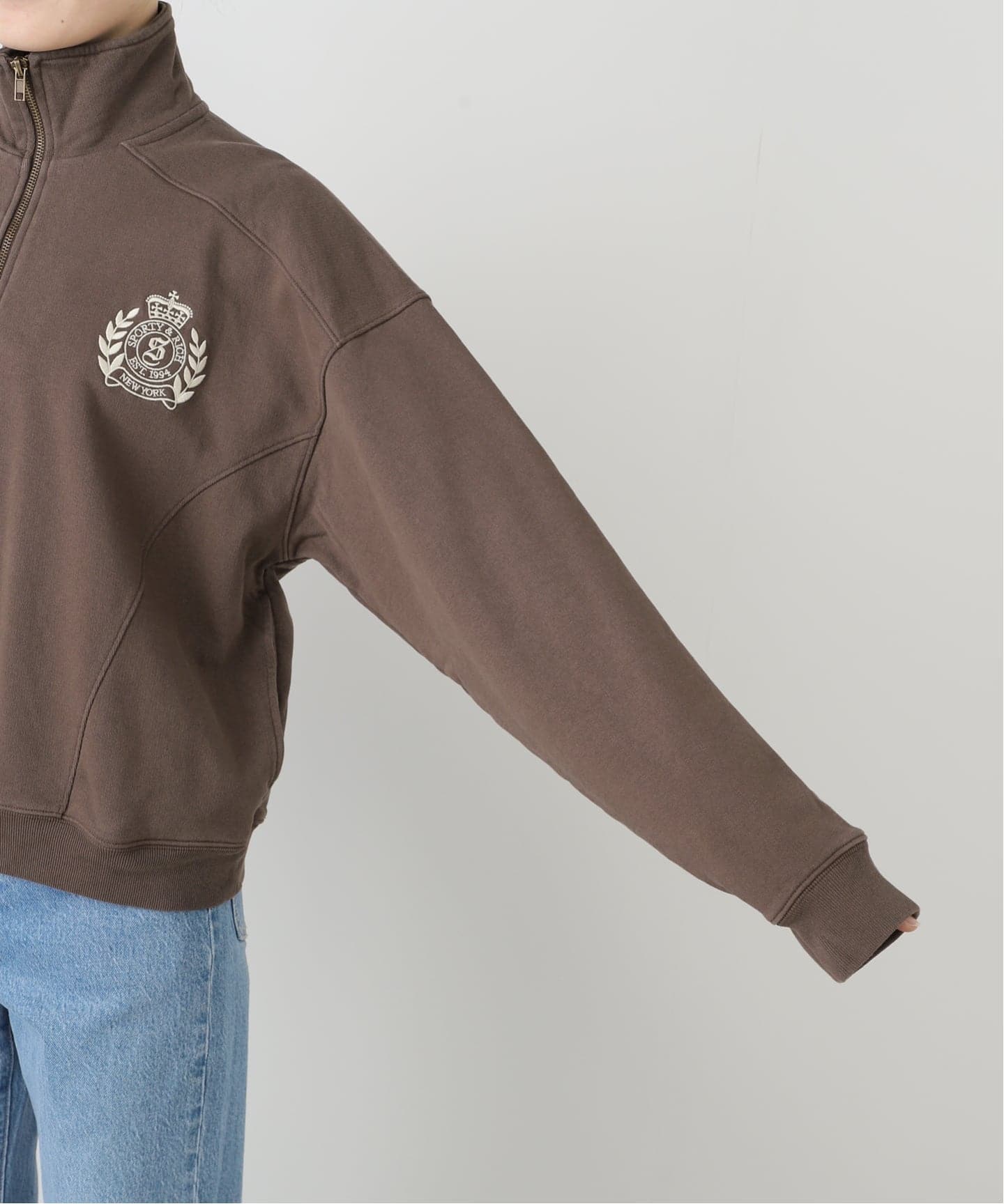 SPORTY&RICH/スポーティアンドリッチ】 NY Crest Embroidered Quarter