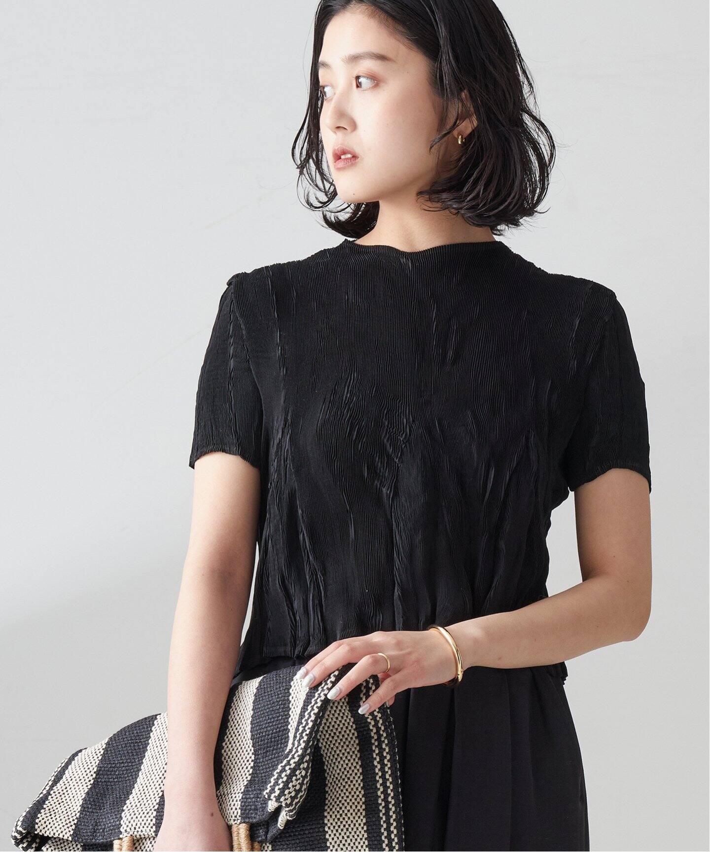 Gongdid Design ゴンディッドデザイン WAVY CROP TOP ウェーブプリーツトップス 1155168009 ブラック Gongdid Design（ゴンディッドデザイン） tシャツ 「Gongdid Design