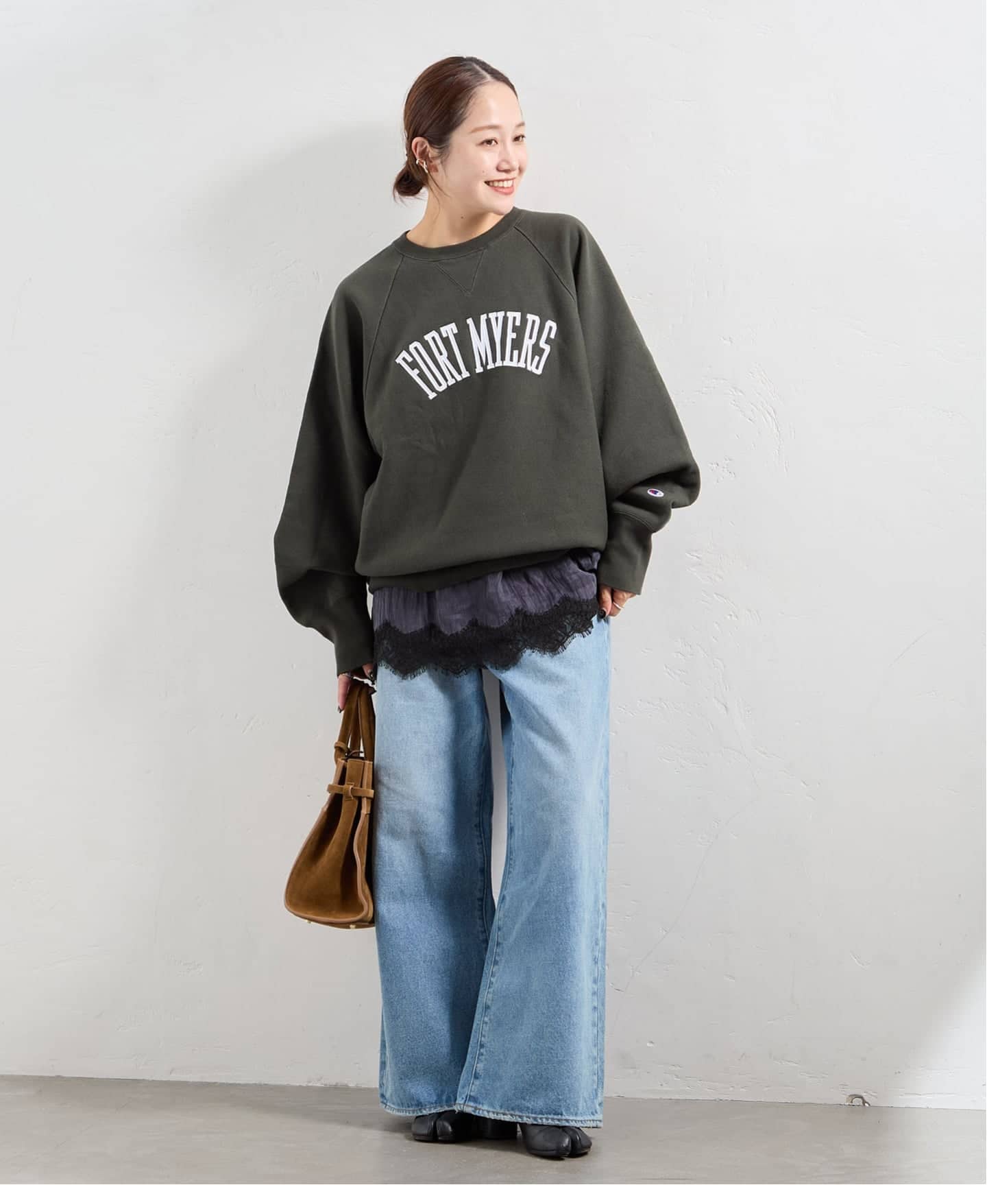 JOURNAL STANDARD 別注チャンピオン　ワッペン付きスウェット 予約》別注【CHAMPION/チャンピオン】for JS ワッペンツキ