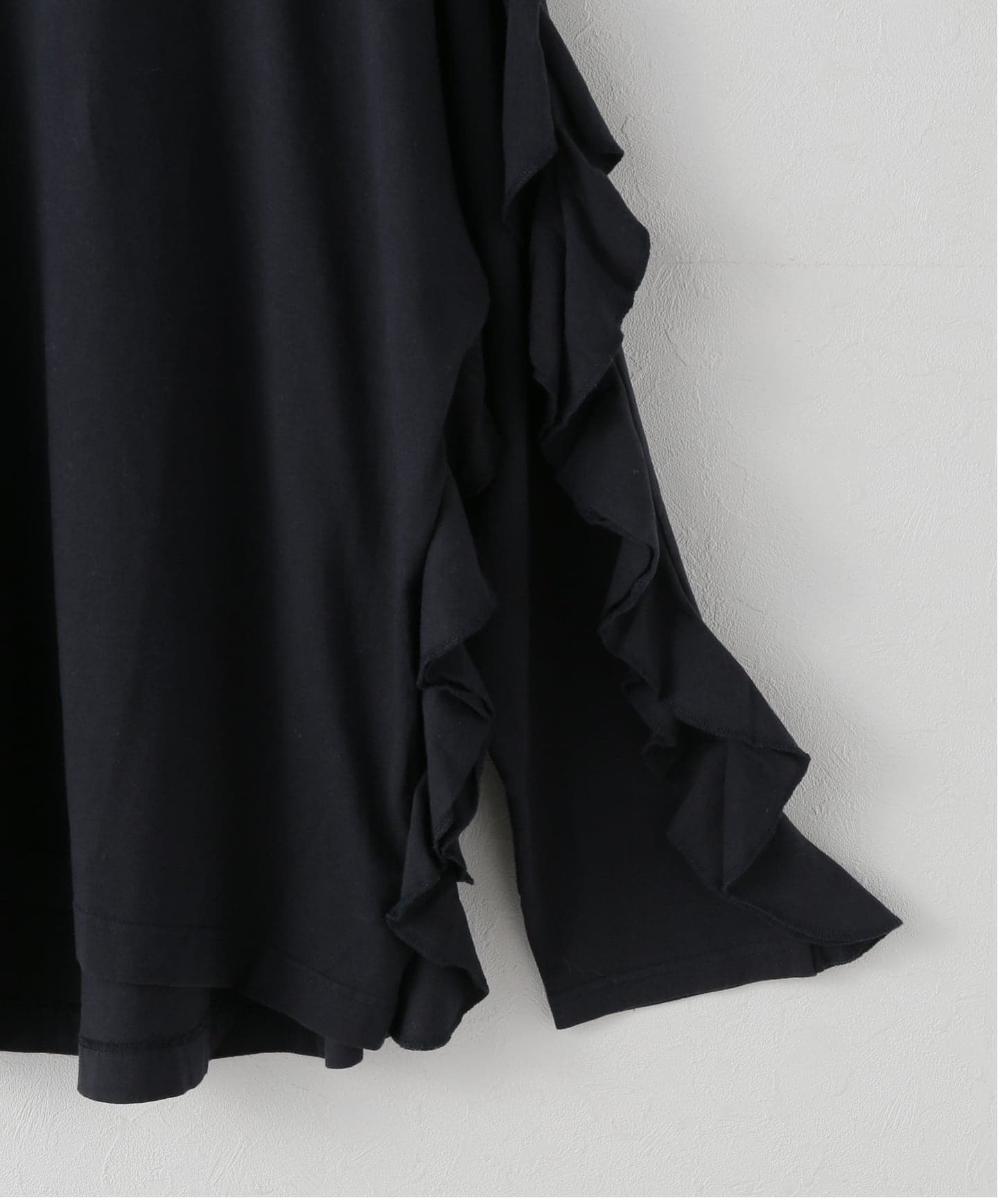 HOLIDAY/ホリデイ】SUPER FINE DRY RUFFLE RUFFLE TOP（Tシャツ