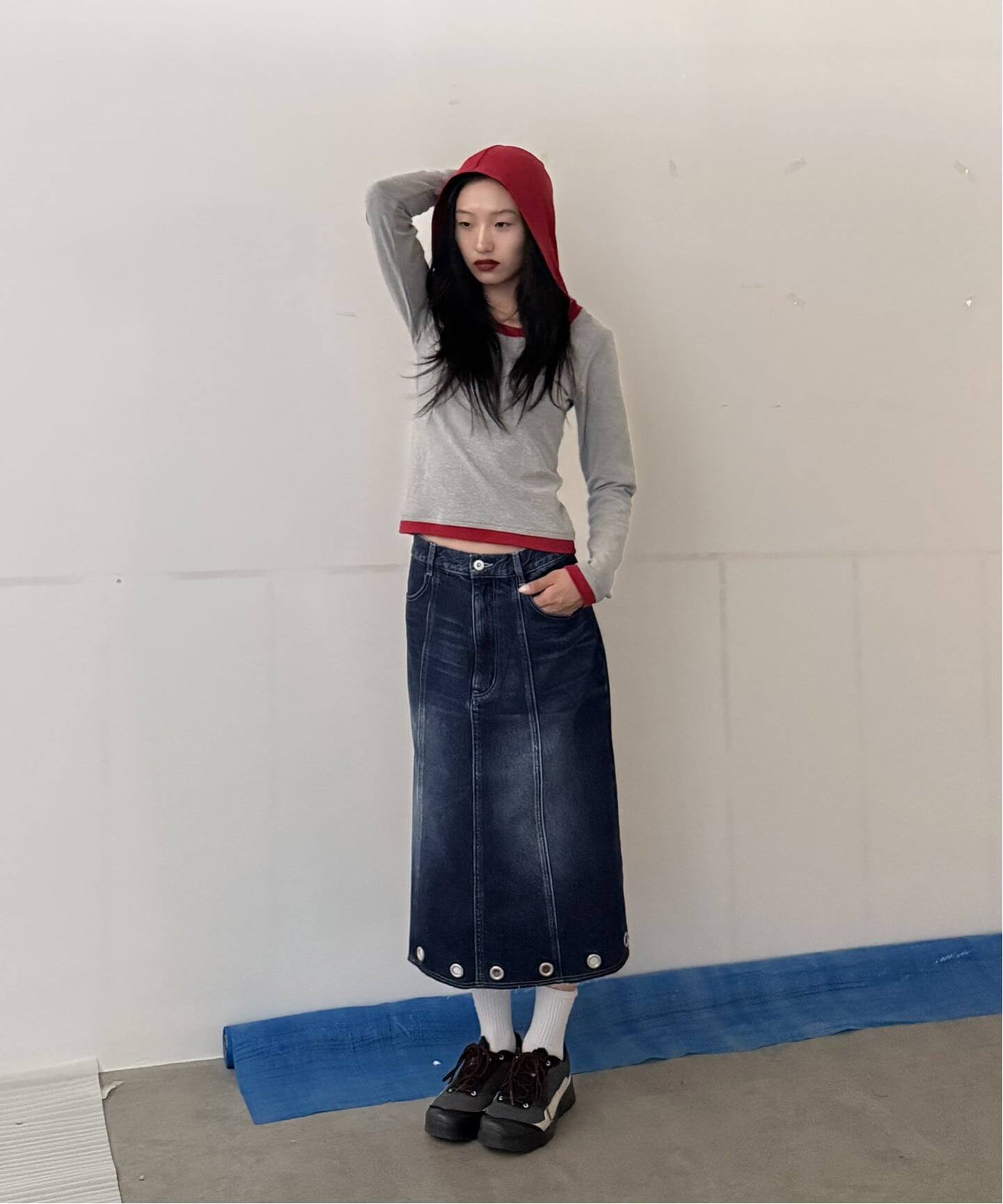 レイヤードフーディーロングスリーブトップス（Tシャツ