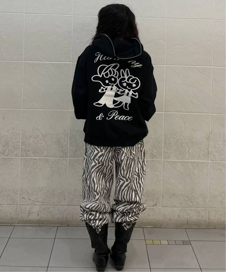 Ashley Williams / アシュリー・ウィリアムズ】 BUTTERFLY HOODIE 