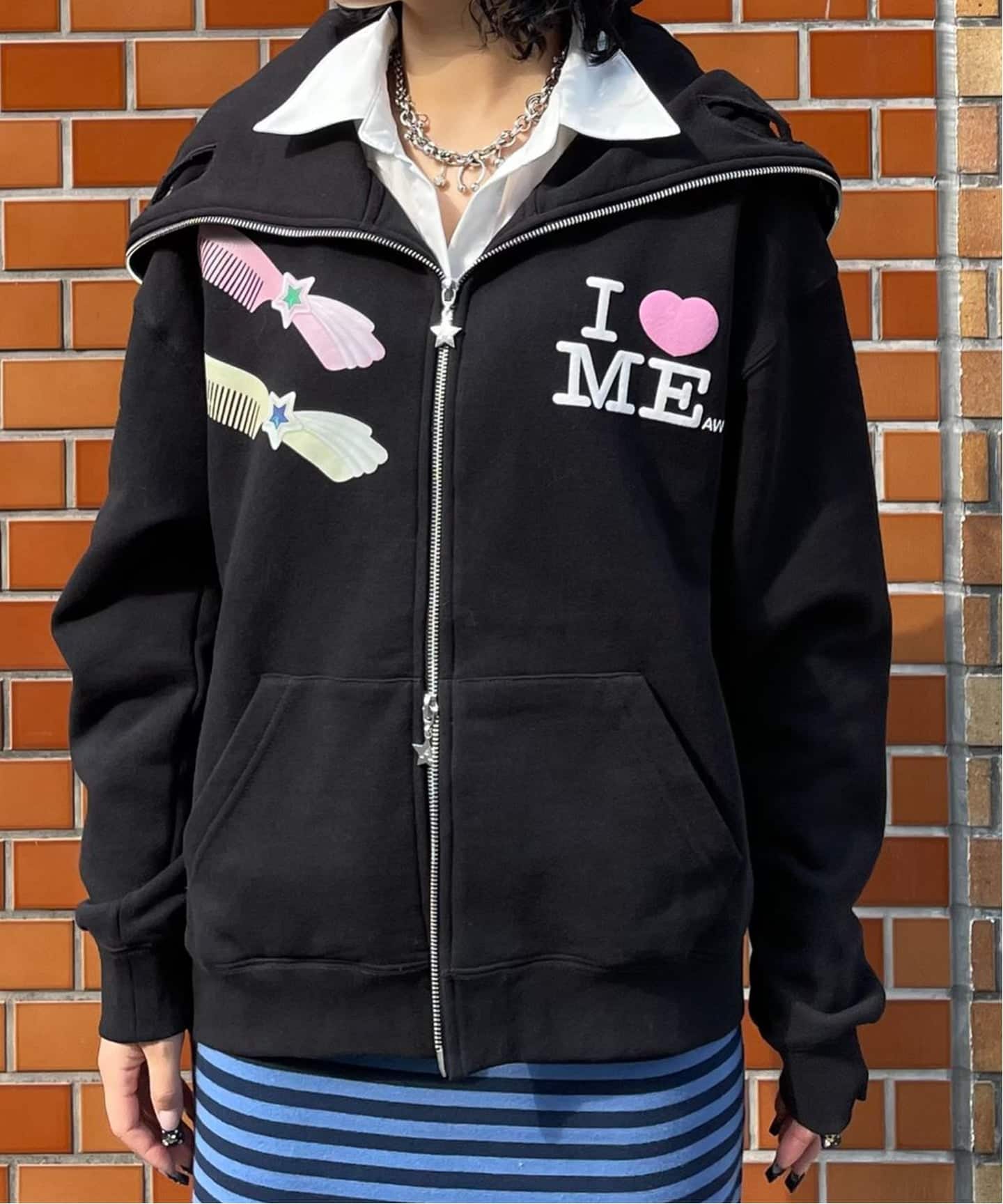 Ashley Williams / アシュリー・ウィリアムズ】 BUTTERFLY HOODIE