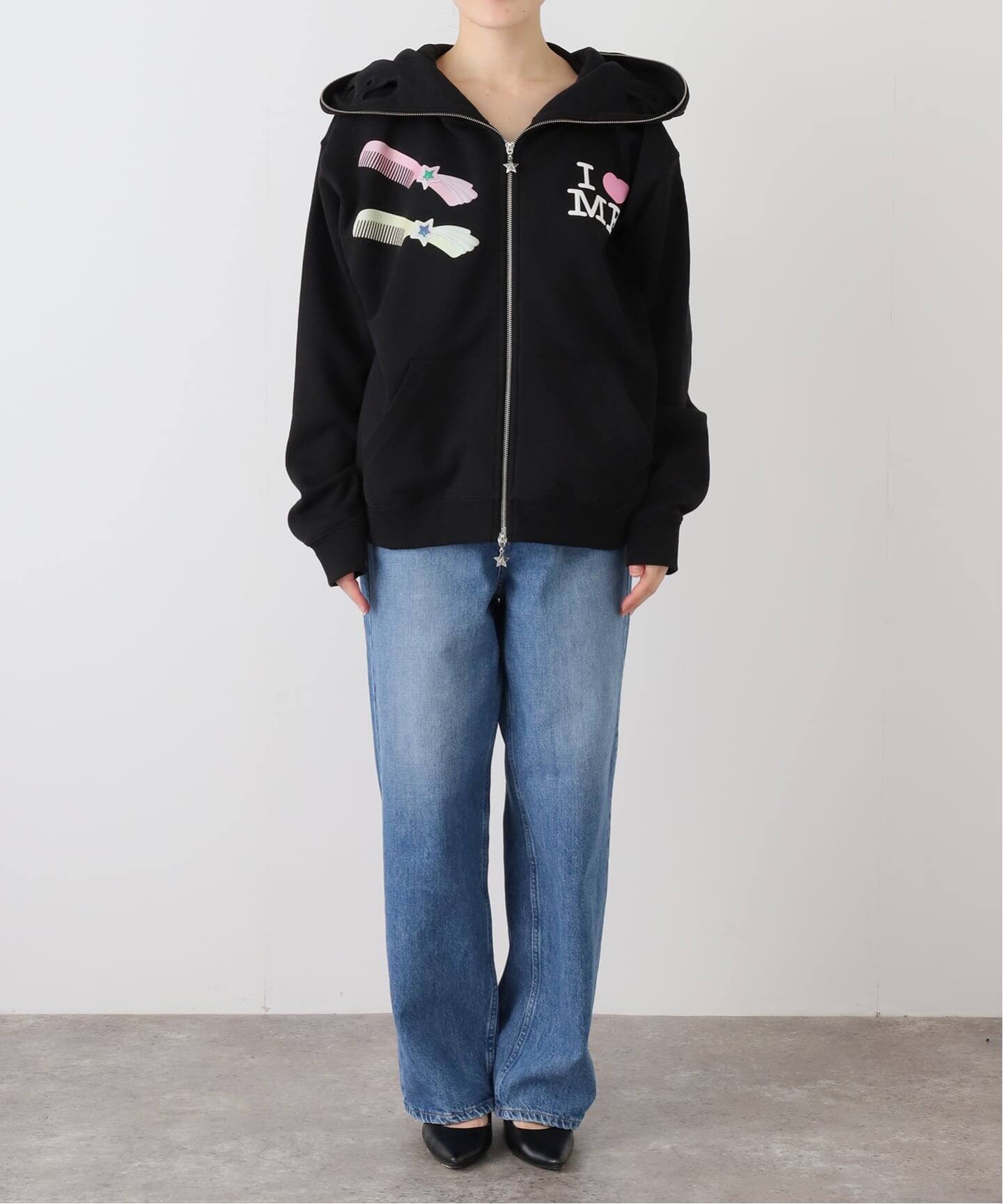 Ashley williams アニメキャラクター ブラックパーカー Ashley Williams / アシュリー・ウィリアムズ】 BUTTERFLY HOODIE