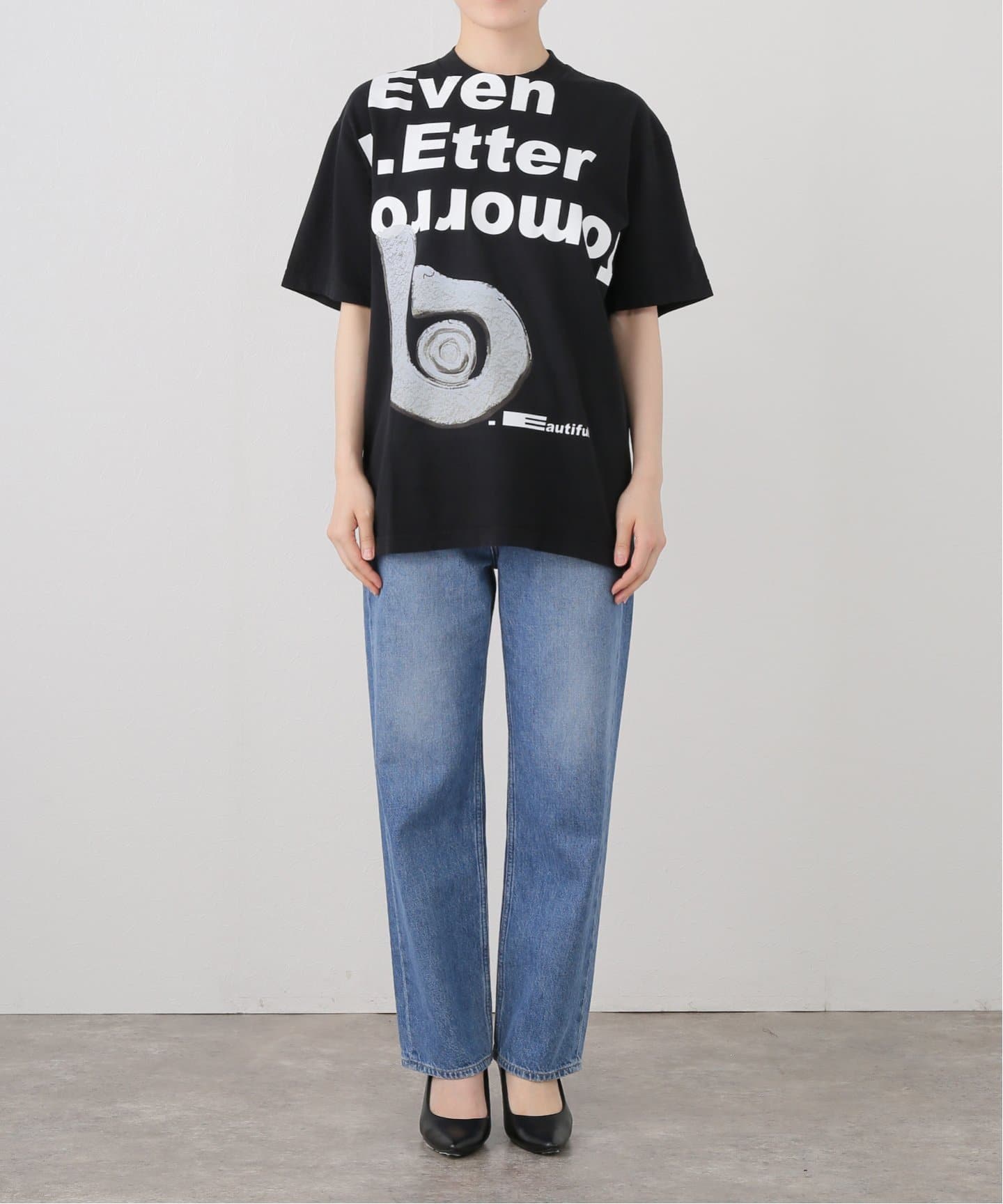 b.Eautiful/ビューティフル】Even Better Tomorrow T-Shirt （ブラック